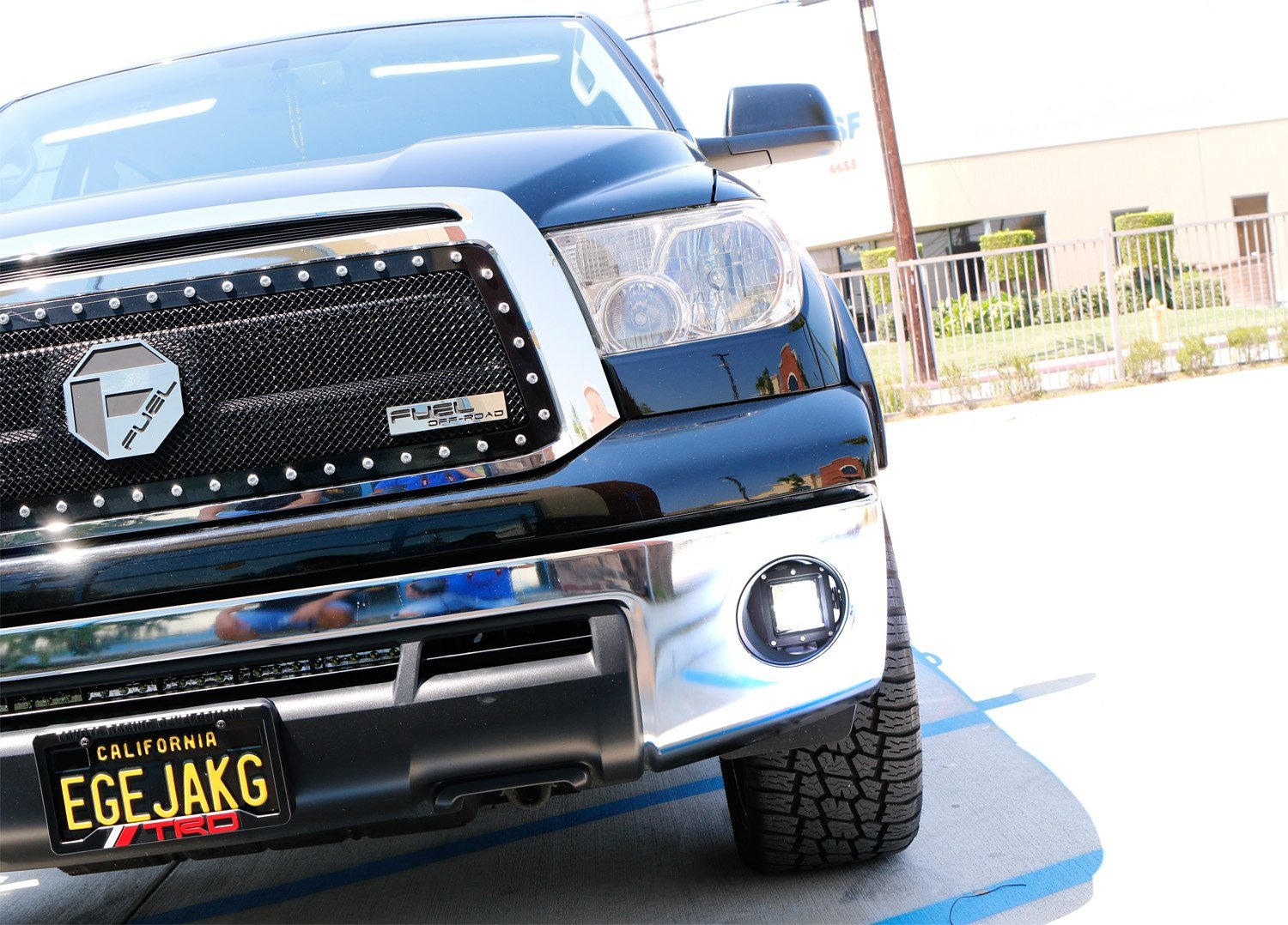 40W CREE LED Pods with Fog Lights & Bezel Covers - Complete Wiring Kit for 2007-2013 Toyota Tundra - Perfect for Off-Roading, Night Driving & Truck Customization