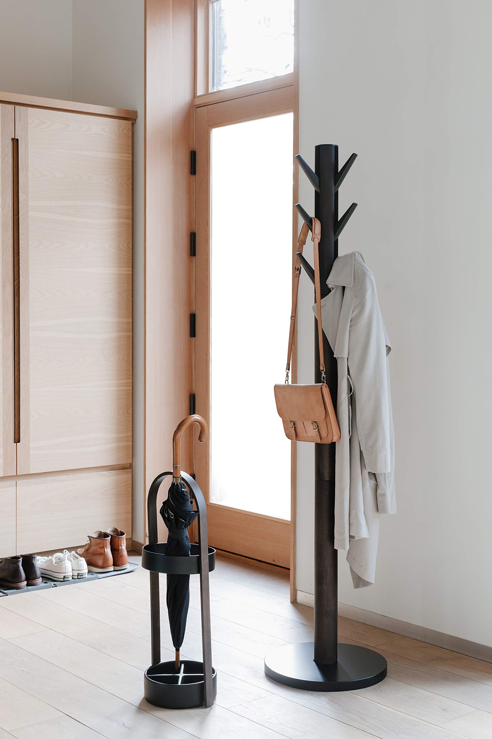 Umbra Flapper Coat Rack - Wall Mounted Entryway Organizer for Coats, Hats & Umbrellas | Space Saving Black/Walnut Wooden Hanger (320361-048) | Perfect for Small Hallways, Apartments & Mudrooms