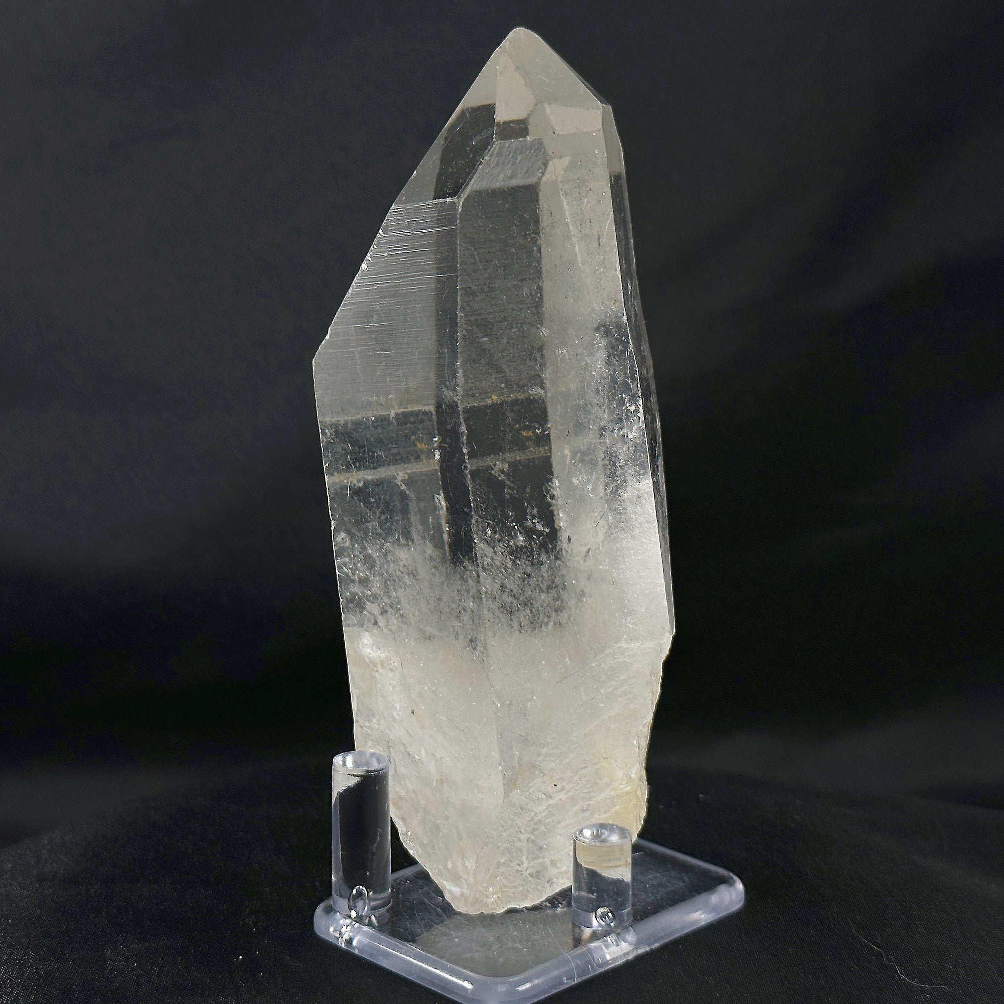 Natural Clear Quartz Crystal Gemstone – Raw Healing Stone for Energy, Meditation & Spiritual Growth – Real Quartz Mineral Specimen – Perfect for Home Decor, Yoga Practice & Chakra Balancing