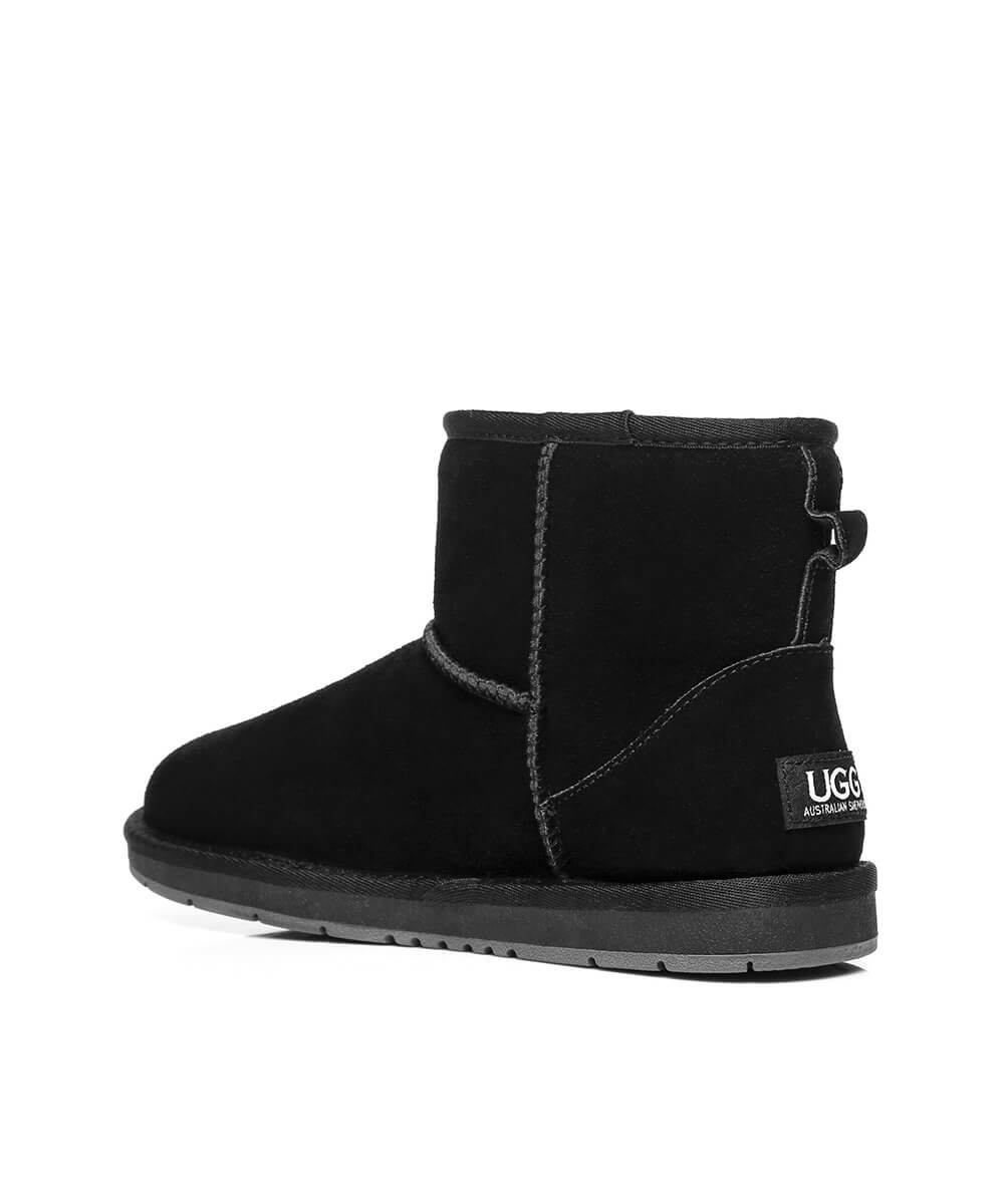Men's UGG Classic Mini Gen II Boots - Genuine Sheepskin Winter Boots for Men | Warm & Comfortable Snow Boots for Casual Wear, Outdoor Activities & Cold Weather