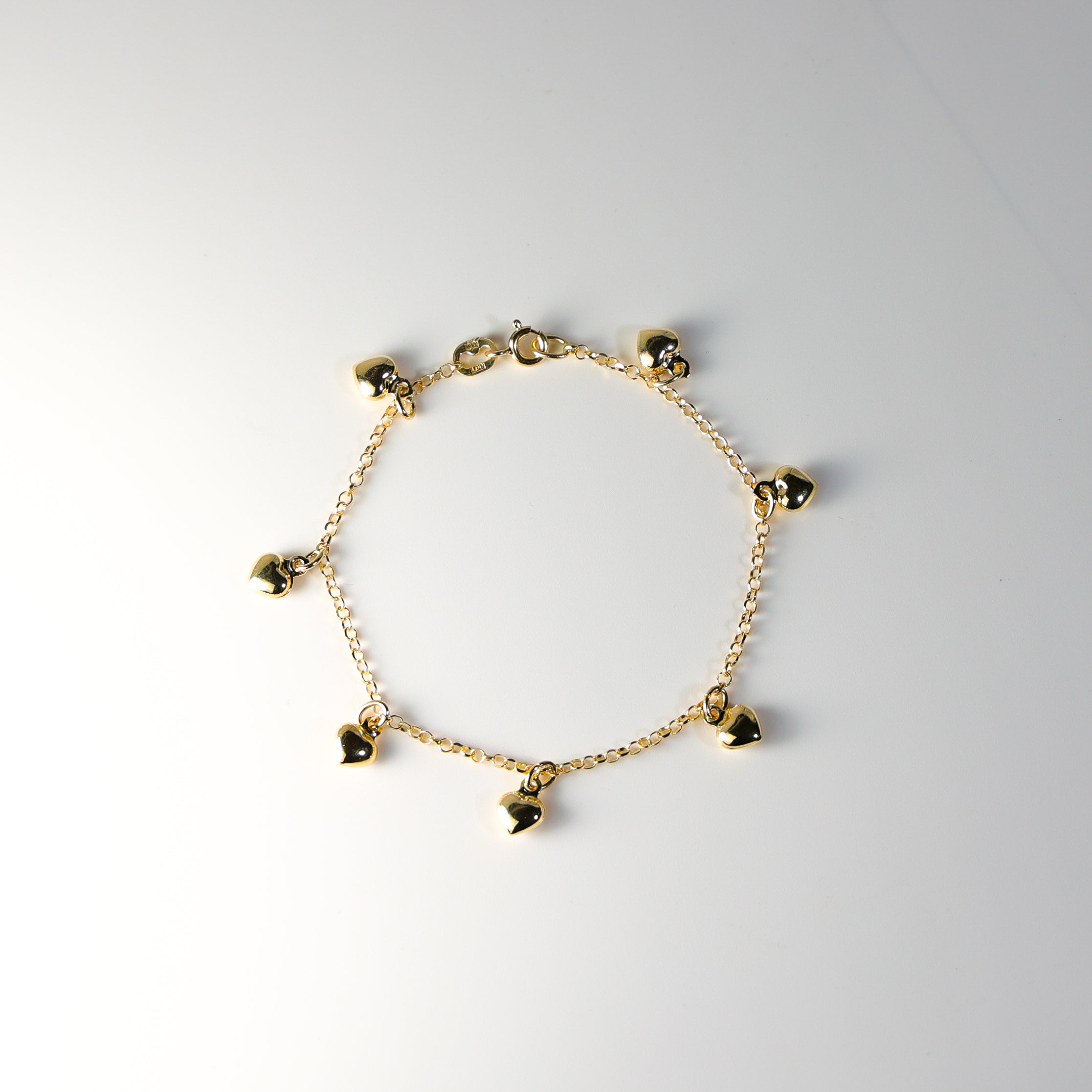Gold Hanging Hearts Bracelet AB0276 - Elegant Dainty Jewelry for Women, Perfect for Valentine's Day Gifts, Anniversary & Romantic Occasions