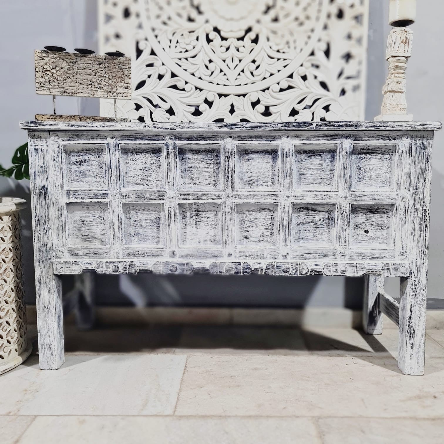 Handmade Carved Indian Solid Hardwood Console Table - Rustic Grey Finish - 45.3