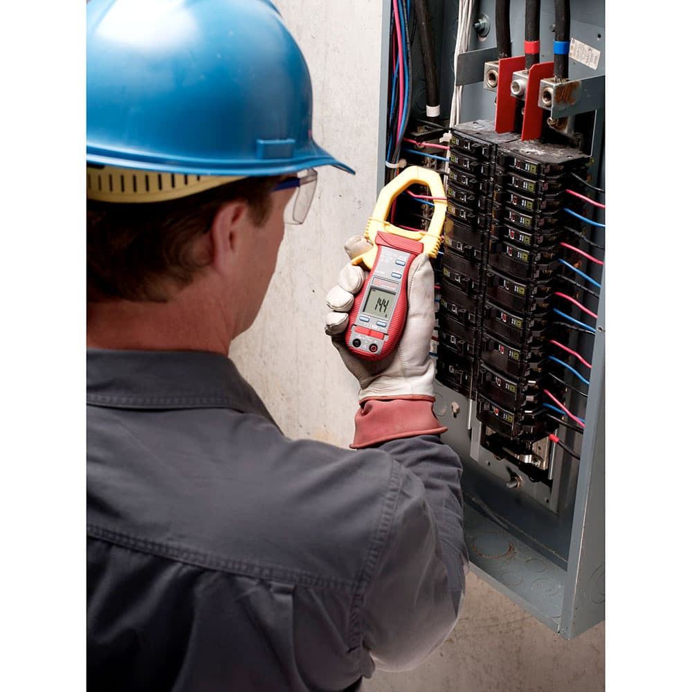 Amprobe 2740465 1000A TRMS AC/DC Digital Clamp Meter - Measures Voltage, Current, Capacitance & Resistance - Ideal for Electricians, HVAC Technicians & Industrial Use