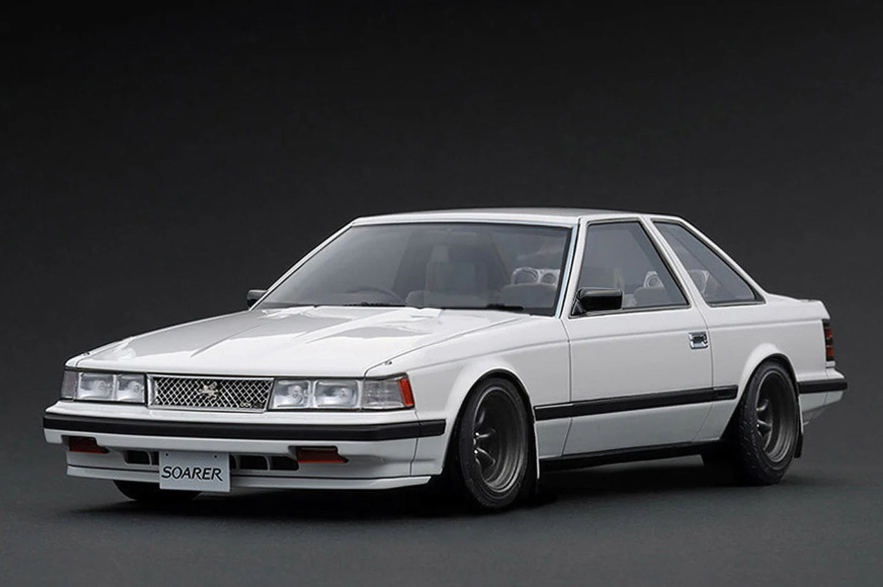 1:18 Scale Toyota Soarer 2800GT Extra (Z10) White Diecast Model Car - Perfect for Collectors, Display, and Japanese Classic Car Enthusiasts