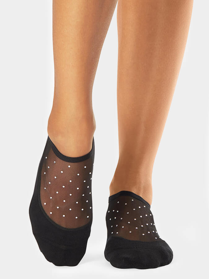 Non-Slip Grip Socks for Women - Tavi Maddie Yoga Socks with Traction for Pilates, Barre & Workout - Anti-Skid Workout Socks for Gym, Dance & Home Exercise
