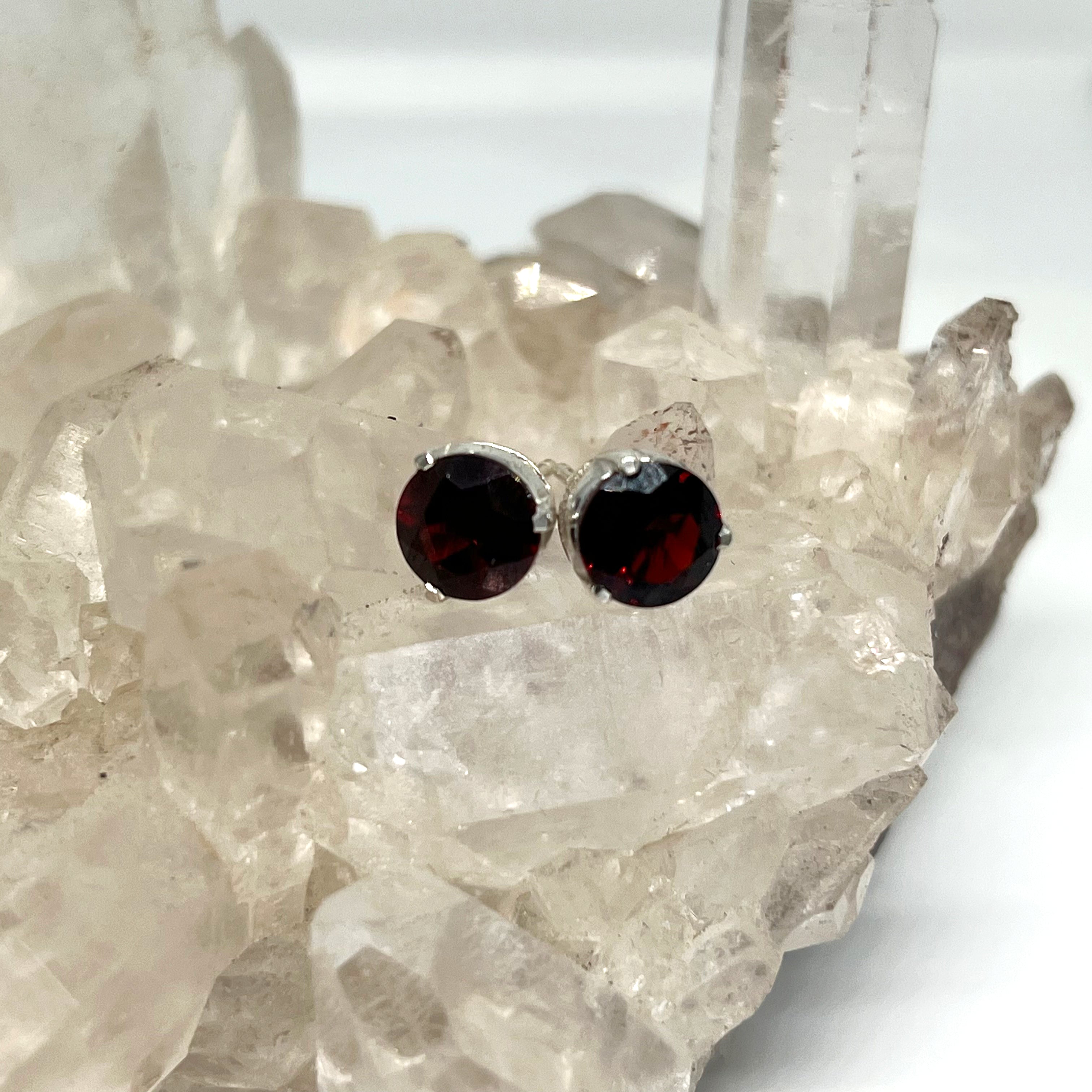 7mm Round Faceted Gemstone Stud Earrings - 3 Prong Set for Women (PSE006) | Perfect for Everyday Wear, Parties & Gifts