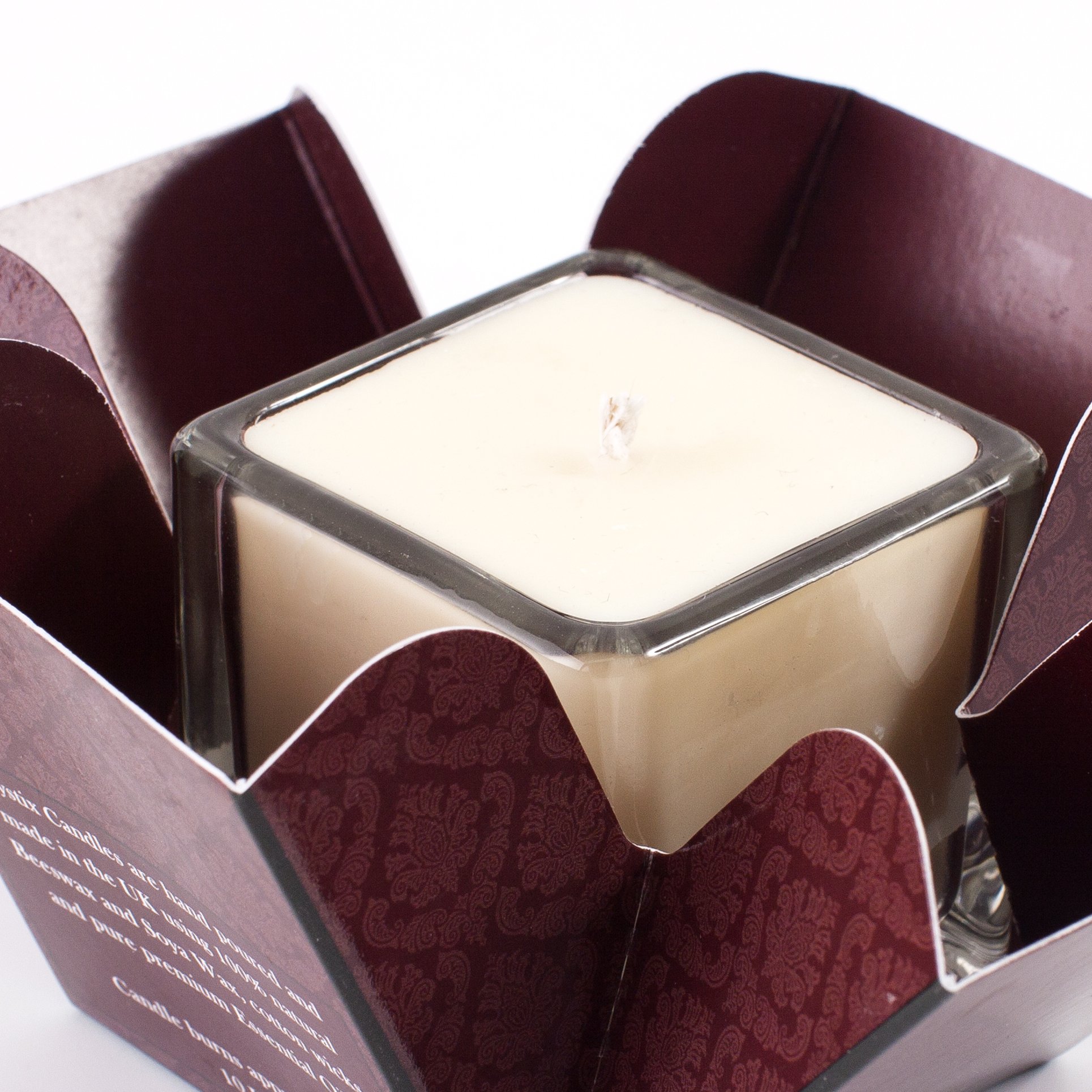 London Grapefruit & Rosemary Scented Candle - 8cl Small Aromatherapy Candle for Home, Kitchen, Bathroom & Living Room | Natural Soy Wax in Reusable Glass Jar | Perfect Relaxing Gift for Women & Men | Creates Cozy Ambiance for Meditation, Romantic Dinners & Stress Relief