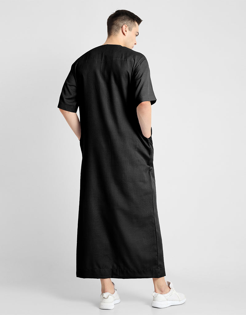 Premium Black Thobes for Men - Comfortable Cotton Blend Plain Solid Workwear - Ideal for Office, Prayer & Special Occasions