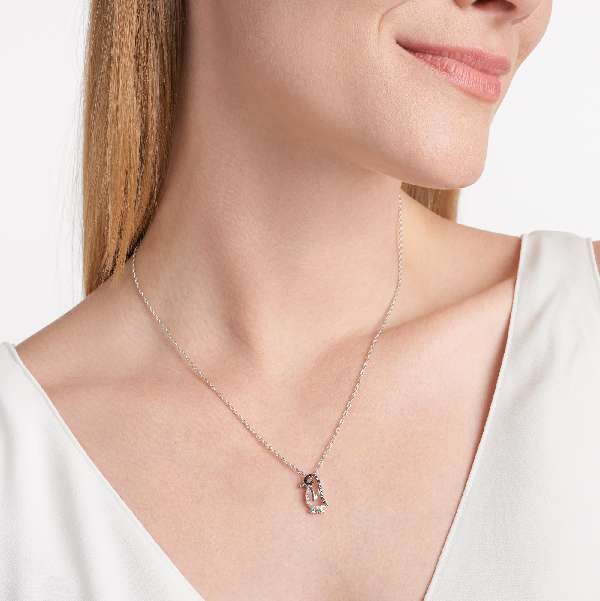MORGAN & PAIGE .925 Sterling Silver Rhodium Plated Black & White Diamond Animal Pendant Necklace - Turtle, Whale, Penguin or Spider - 18 Inch Women's Jewelry for Nature Lovers | Perfect for Gifts, Casual Wear & Special Occasions