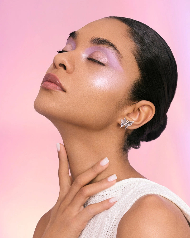 Gentle Waves Aqua Glow Highlighter - Waterproof Liquid Highlighter for Face & Body - Natural Glow Makeup for Summer Beach & Pool Parties