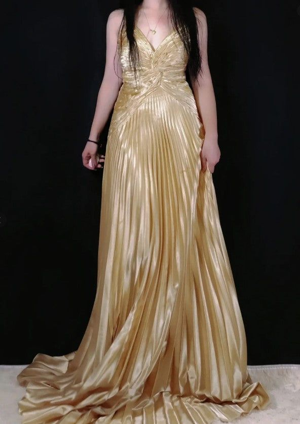 Elegant Gold A-Line Spaghetti Strap Satin Long Prom Dress with V-Neck & Pleated Details - Perfect for Evening Gowns, Formal Dances, Weddings & Special Occasions