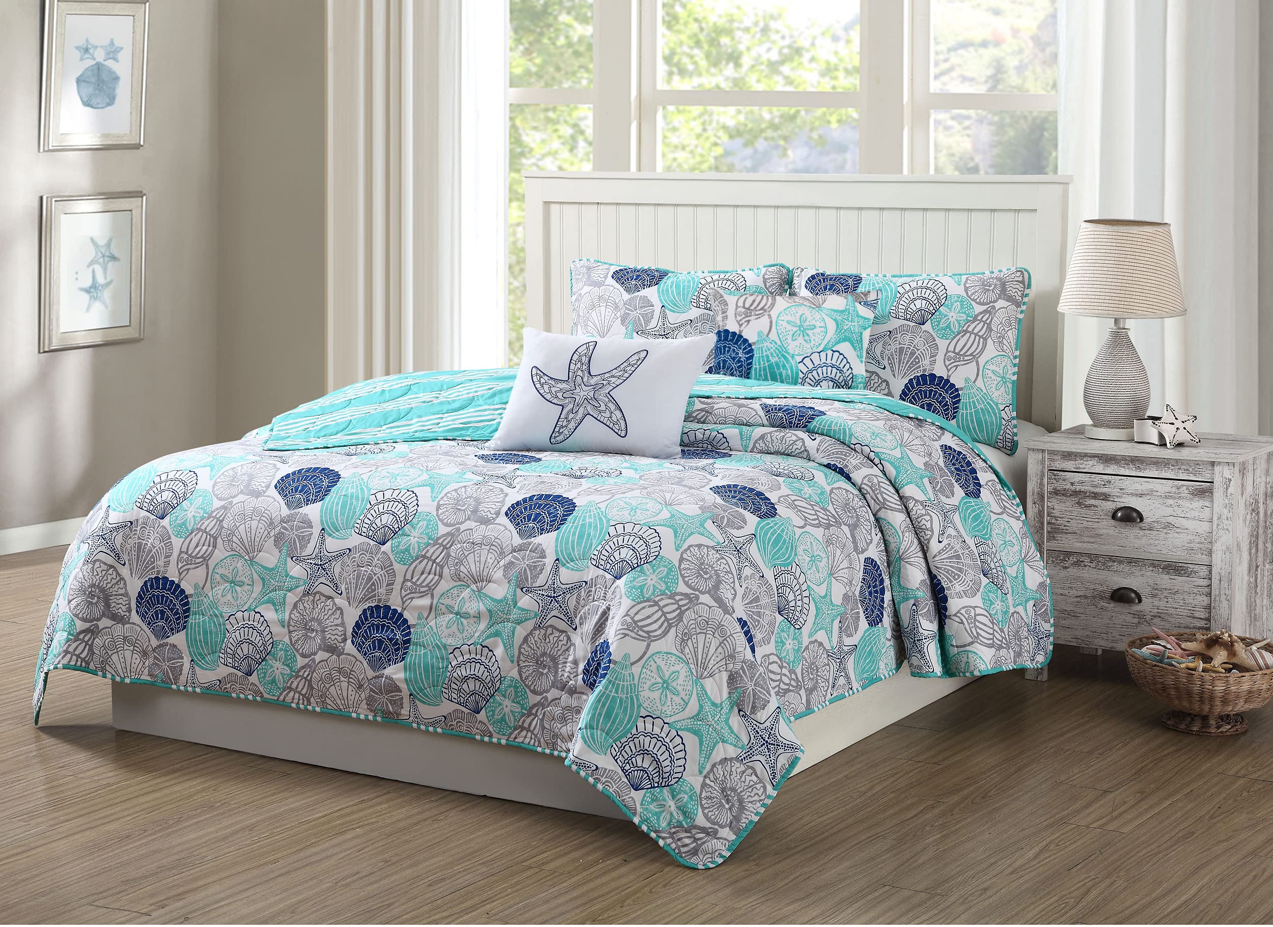 King Size Beach Quilt Set - Seashell & Starfish Coastal Bedding for Vacation Homes