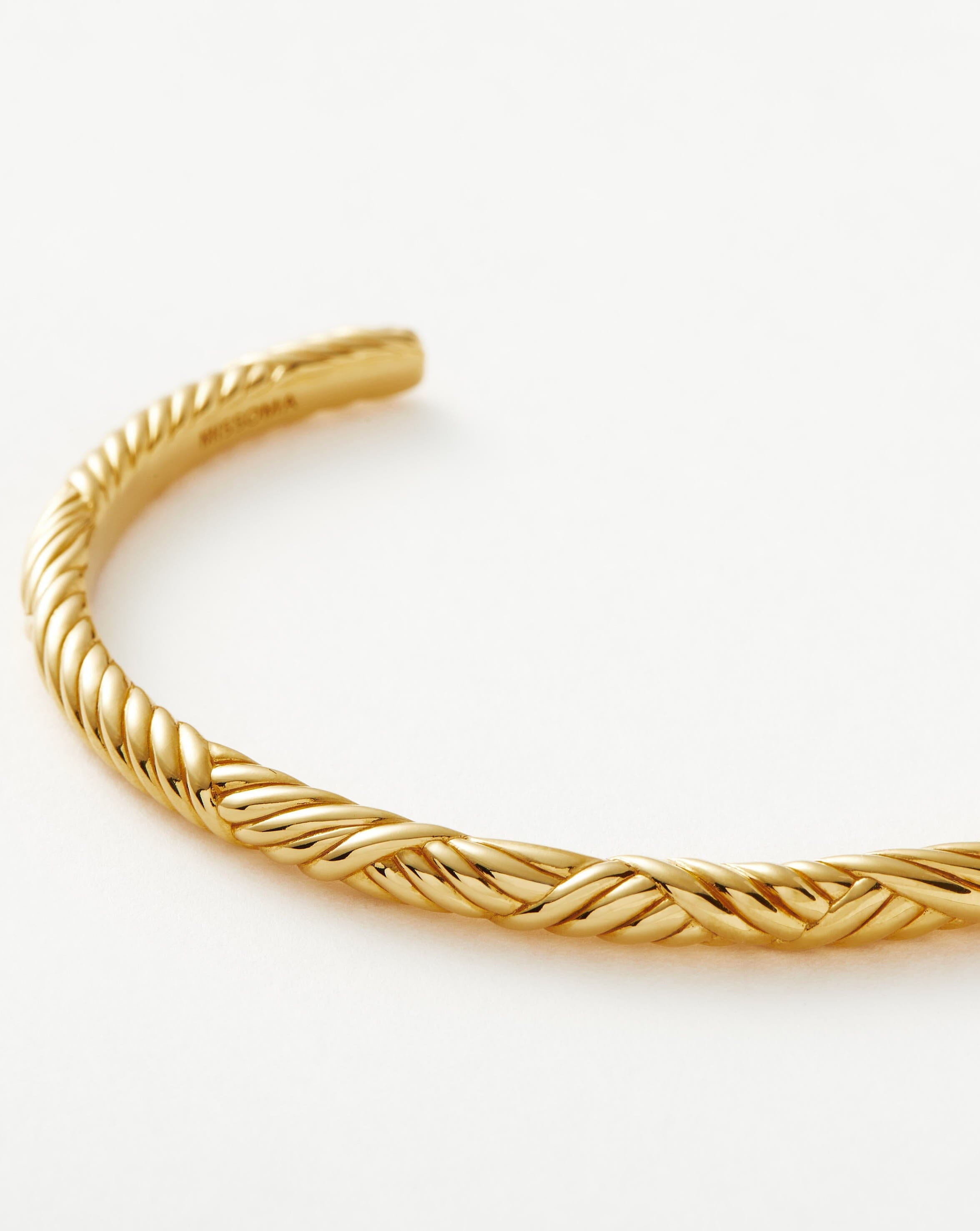 Wavy Ridge Gemelli Cuff Bracelet for Women - Elegant Gold Plated Adjustable Bangle - Perfect for Parties, Weddings & Everyday Wear