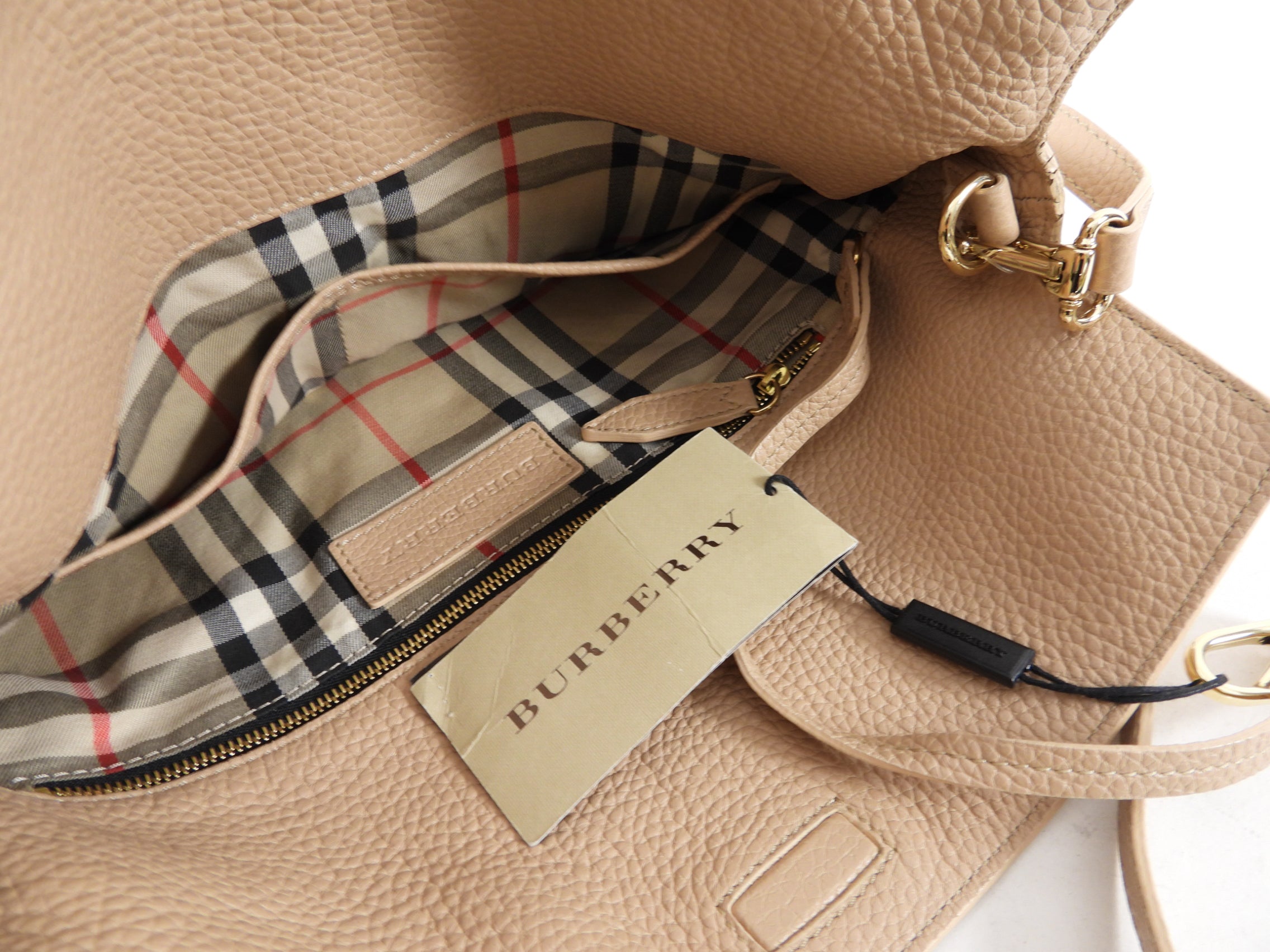Burberry Beige Grained Leather 2-Way Shoulder Bag & Clutch Purse for Women | Luxury Designer Handbag for Work, Travel & Evening Events