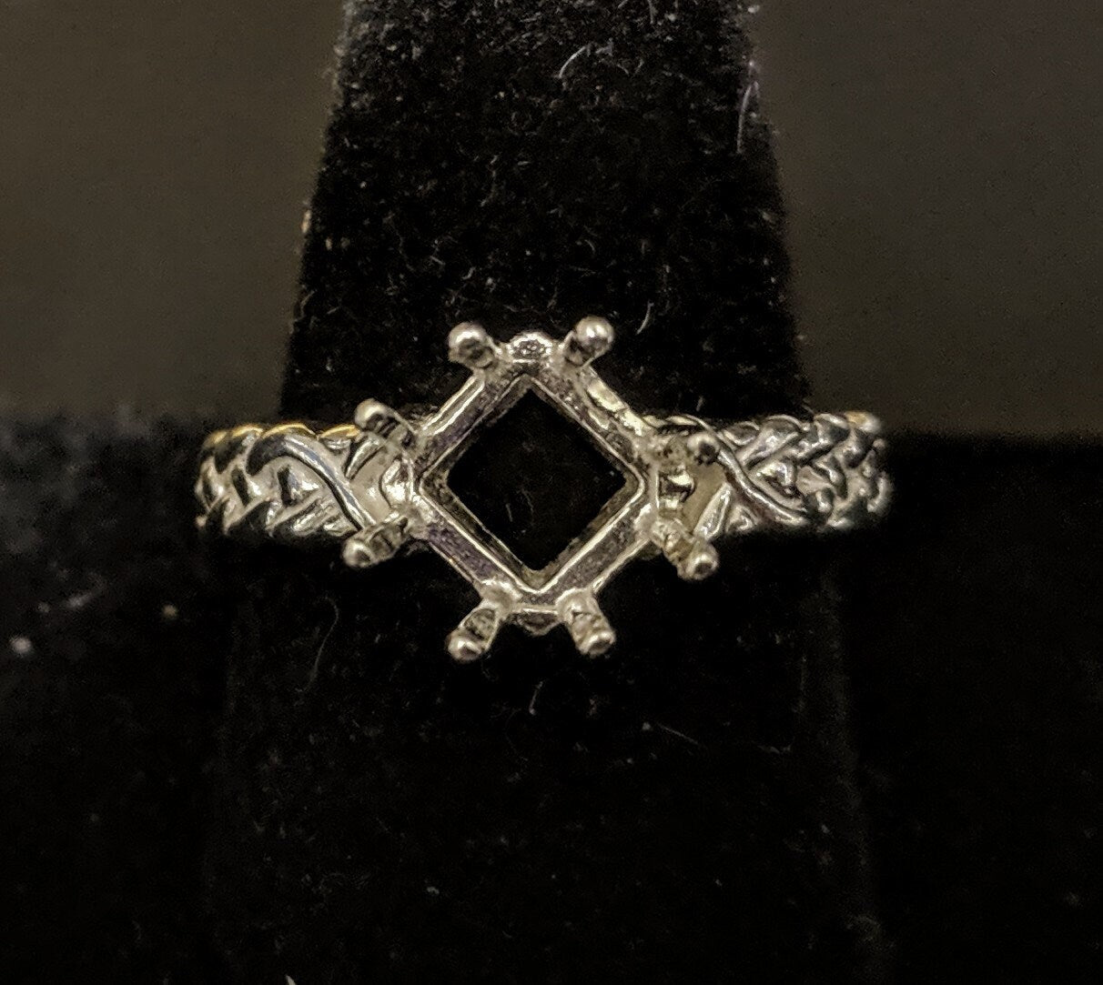8mm Square Princess Cut 8-Prong Pre-Notched Sterling Silver or 14K Gold Blank Ring Setting - Size 8 (163881/143881) - Perfect for Custom Jewelry Making, Engagement Rings & DIY Projects