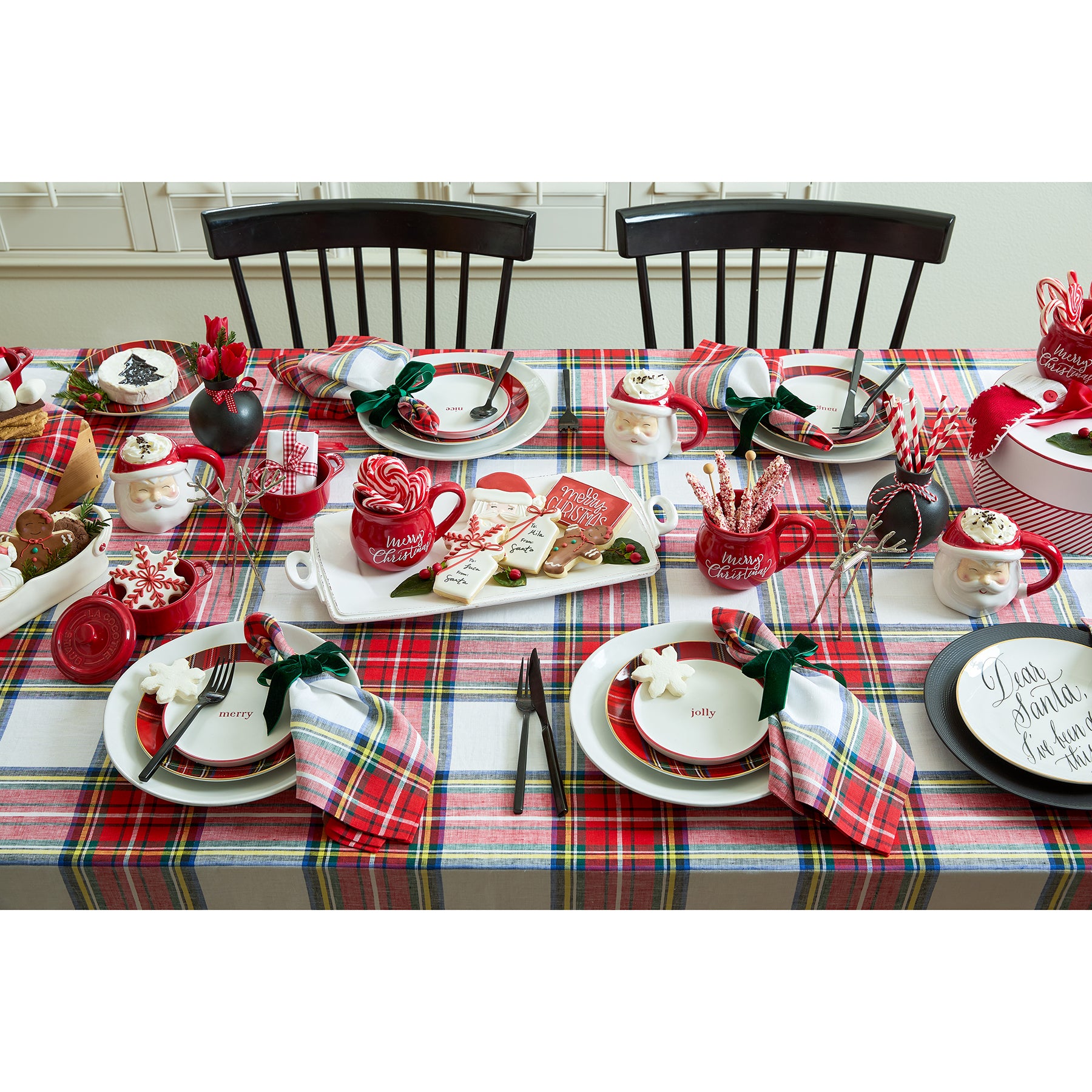 Premium Stewart Plaid Napkins - Set of 4 Cotton Linen Dinner Napkins for Holiday Table Setting, Christmas Dinner, and Party Decor