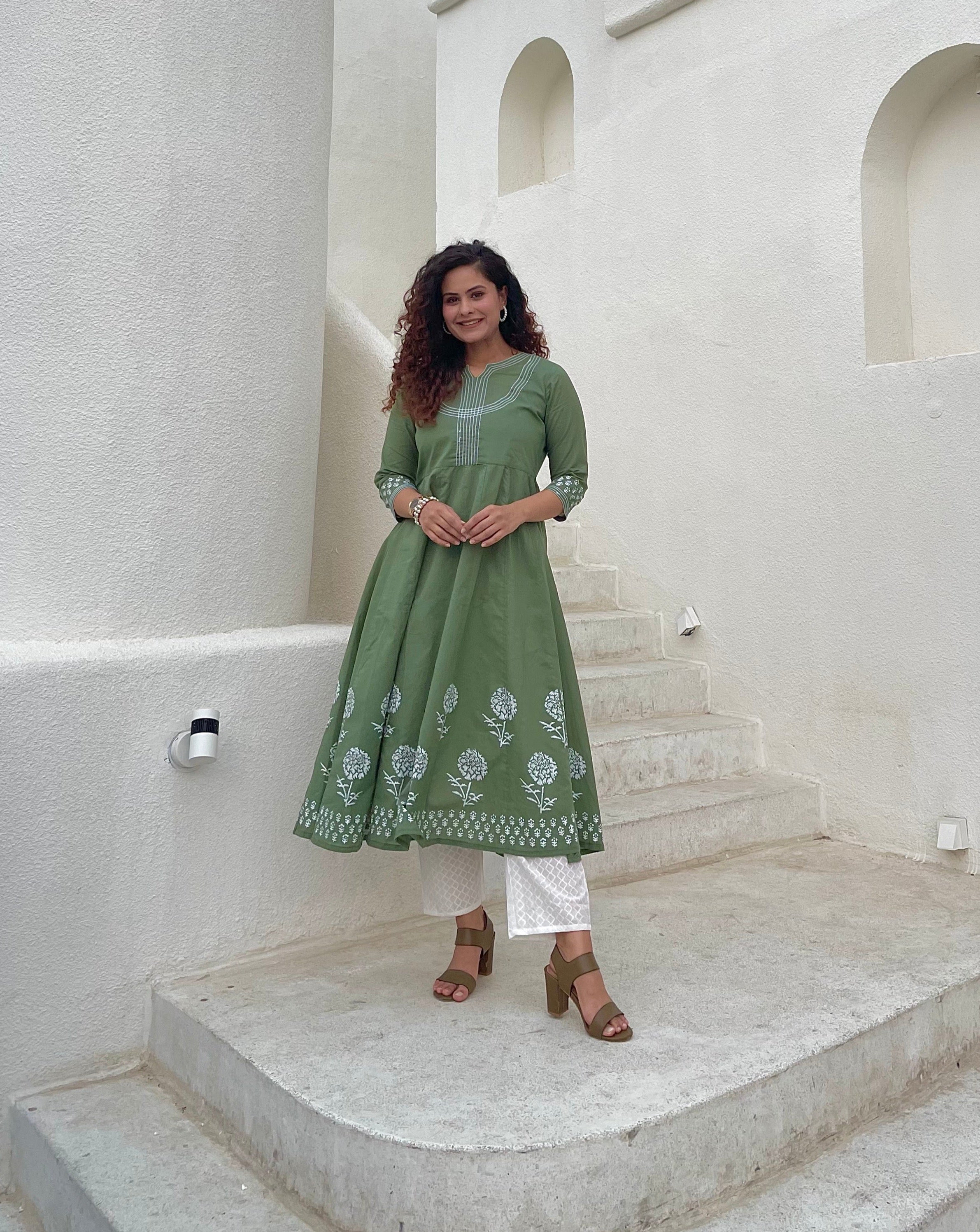 Stylish Green Anarkali Dress Kurta Set for Women | Traditional Indian Ethnic Outfit | Perfect for Festivals, Weddings & Special Occasions