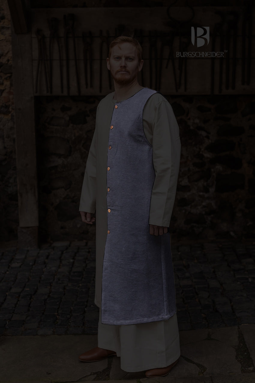 Left Side Tabard Auderic Black - Medieval Costume Accessory for LARP, Cosplay & Renaissance Fairs