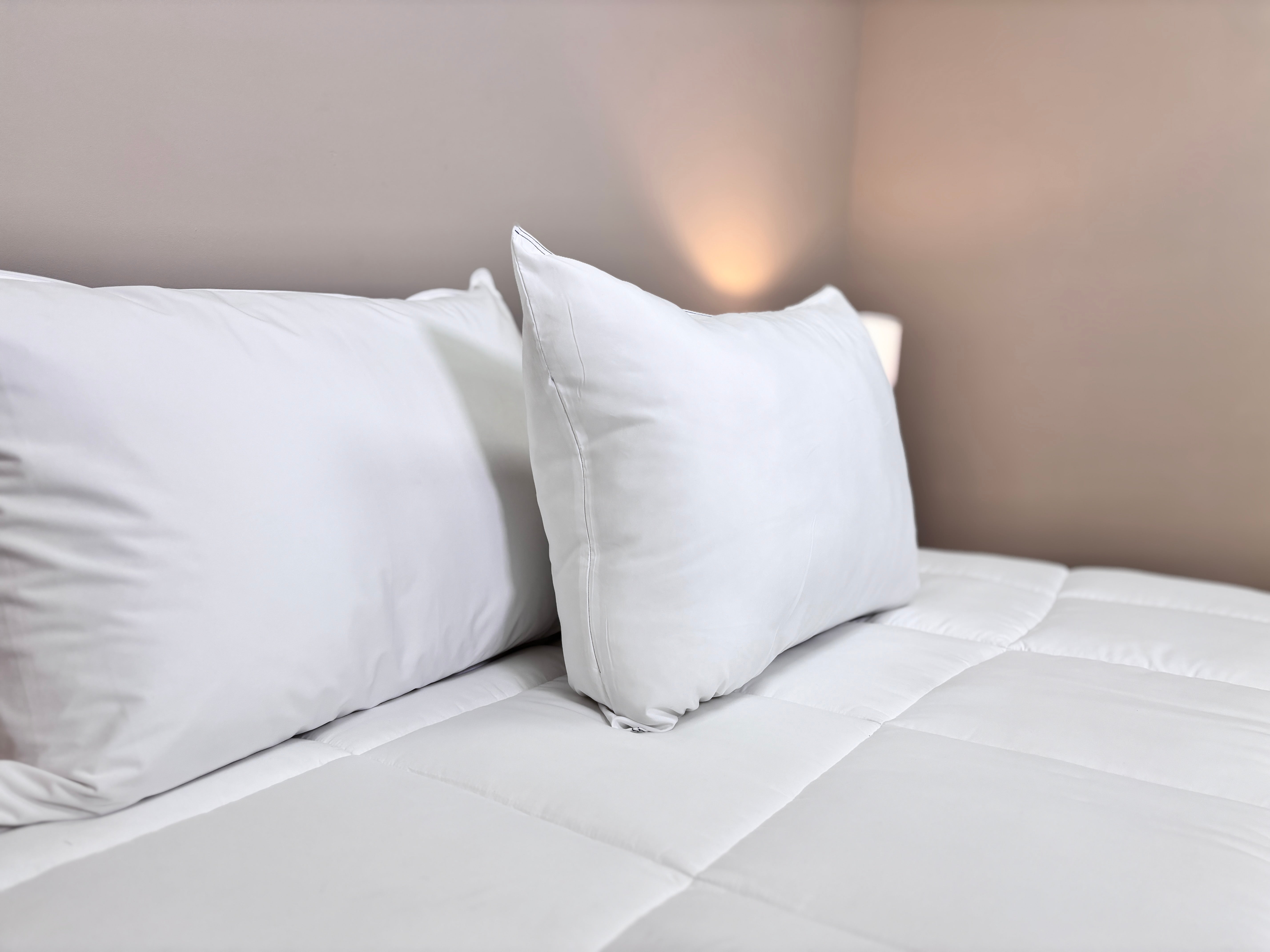 Comfort Tech Down Alternative Plush Bed Pillow - Ultra Soft Hypoallergenic Pillow for Side, Back & Stomach Sleepers - Perfect for Home, Hotel & Travel Use