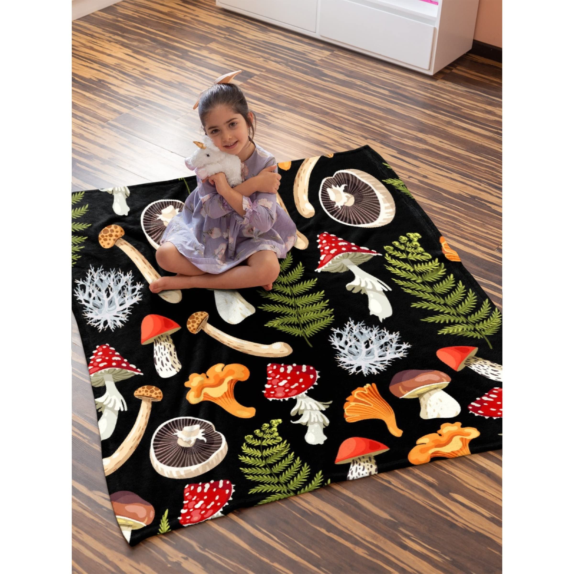 Avalokitesvara Edible Raw Mushroom Print Flannel Blanket - Super Soft & Warm 60x50 Inch - Cozy Throw for Bed, Couch, Sofa - Perfect Gift for Teens & Adults - Home Decor, Meditation Room, Yoga Studio