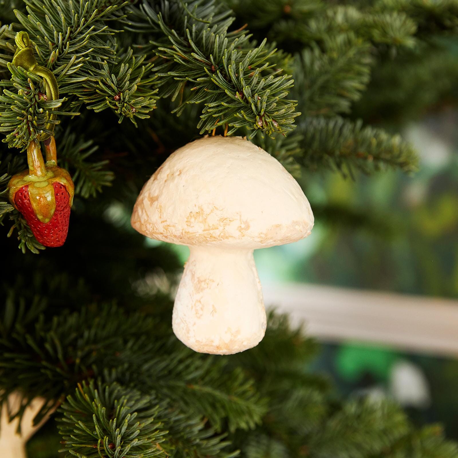 Premium Mycelium Christmas Tree Ornaments Set - Handmade Eco-Friendly Mushroom Decor for Holiday, Xmas, and Winter Home Decorating