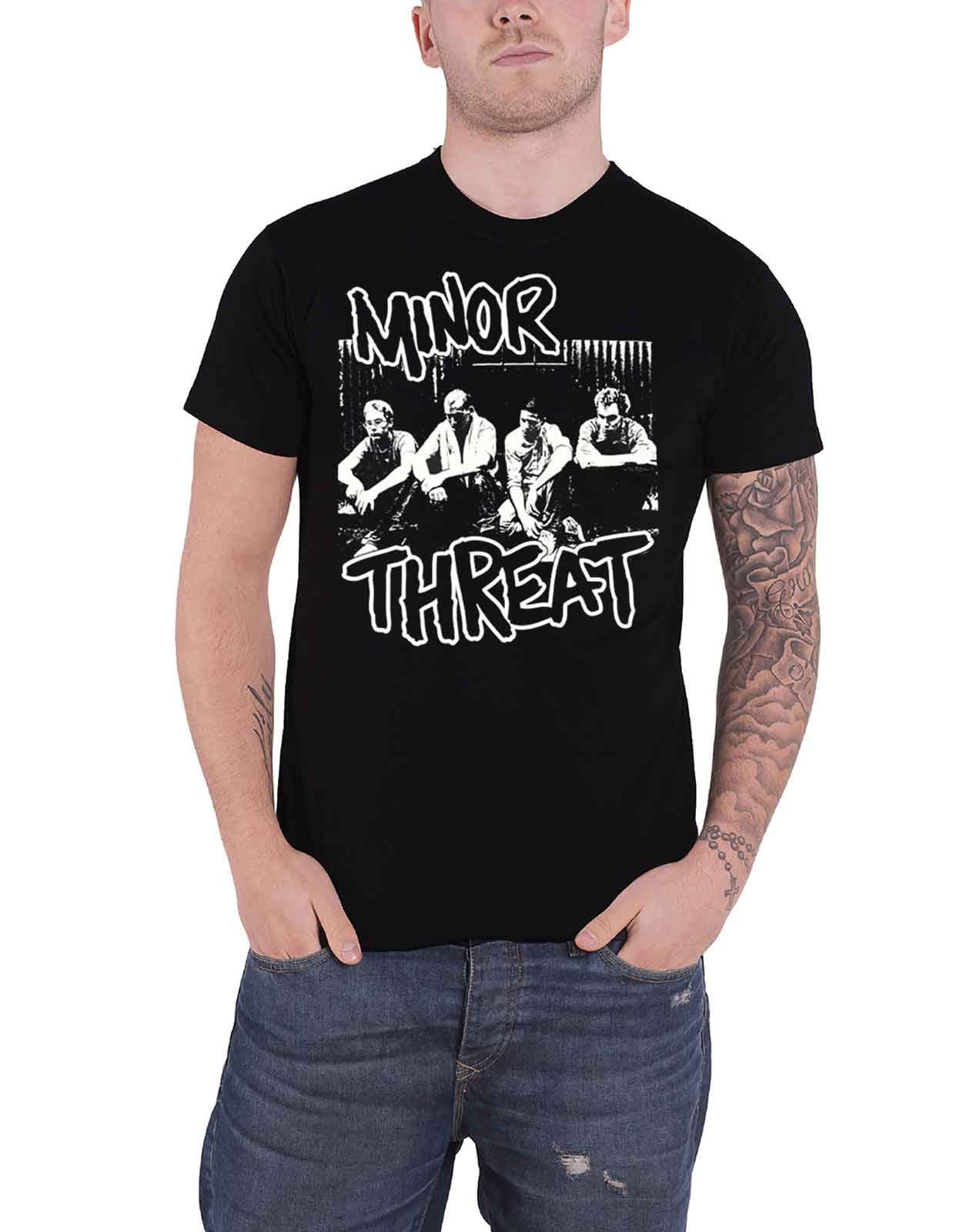 Official Band Logo Men's Black T-Shirt Size L - Comfortable Cotton Tee for Concerts, Casual Wear & Everyday Style