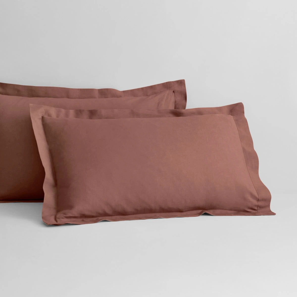 Sheridan Abbotson Raisin Linen Quilt Cover Set - Premium 100% Linen Duvet Cover for Bedroom - Soft & Breathable Luxury Bedding for All Seasons - Perfect for Master Bedroom, Guest Room & Vacation Homes