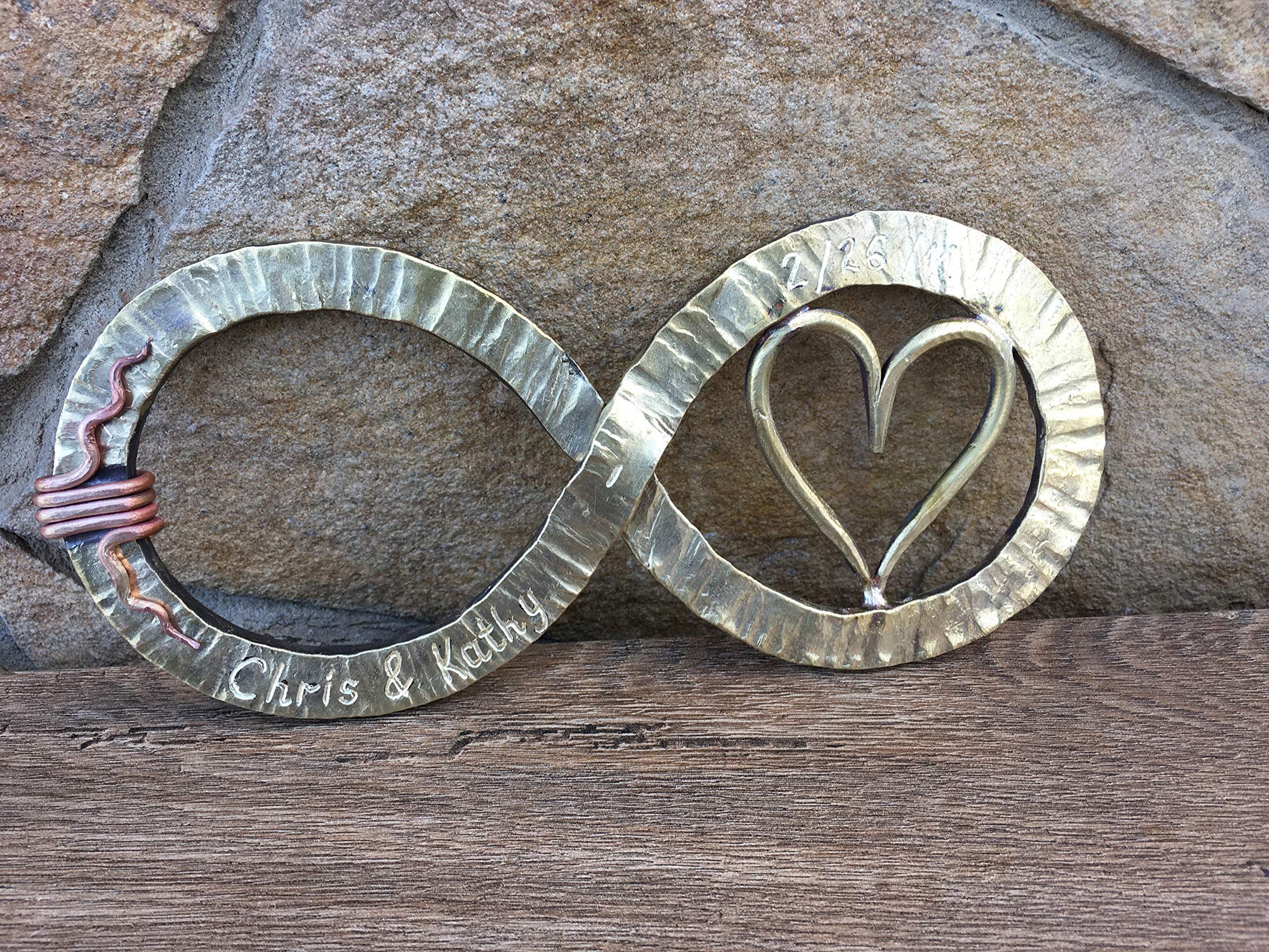 Bronze Infinity Sign Gift for Women - Elegant 8th Anniversary Present for Wife, Her & Special Occasions - Perfect for Home Decor, Office Desk & Romantic Gifts