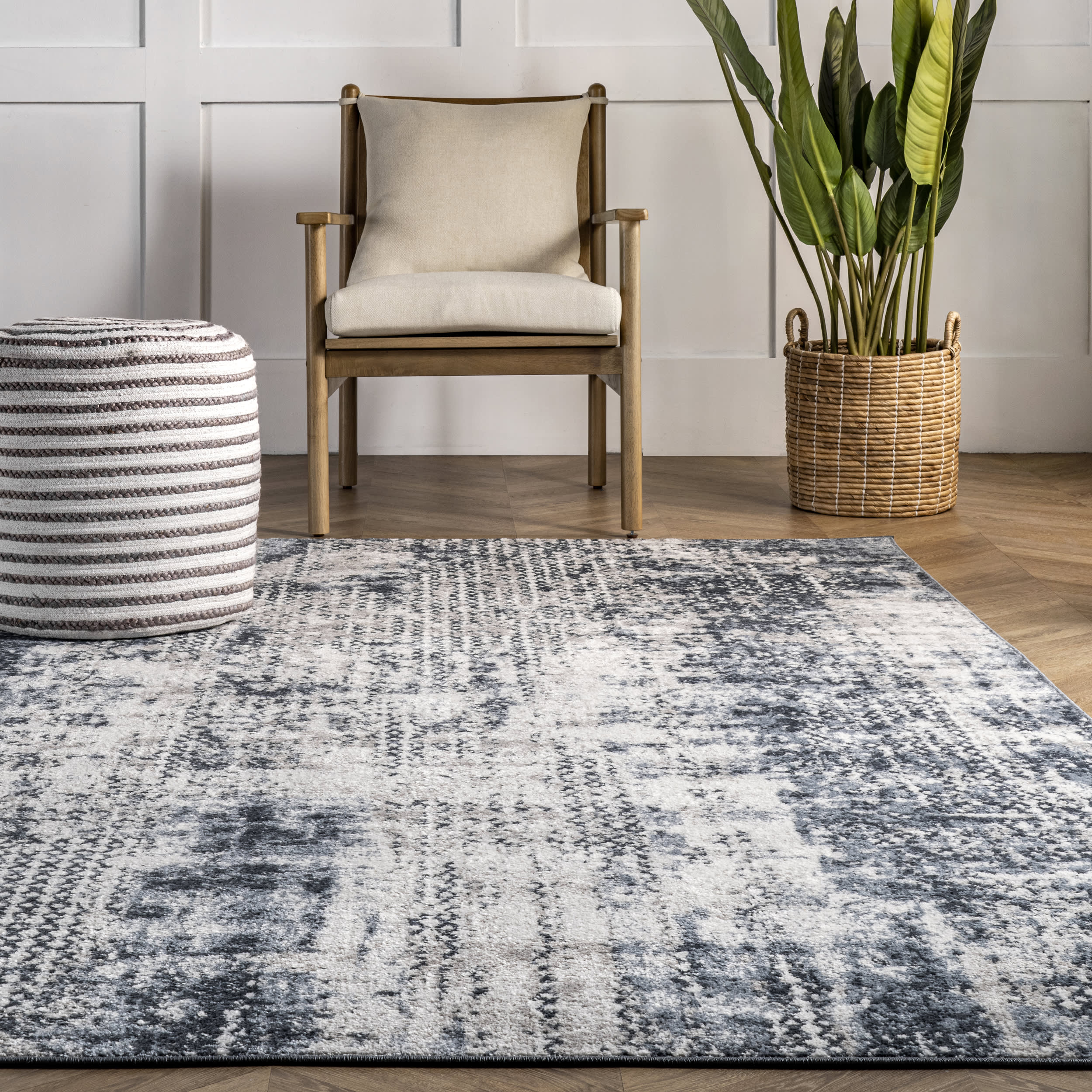 Stylish Demi Abstract Striped Area Rug in Blue - Perfect for Living Room, Bedroom or Office Decor