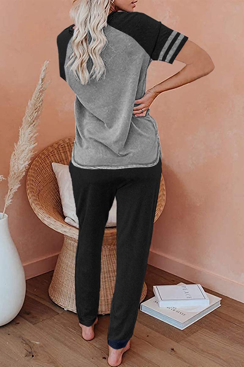 Women's AUTOMET Lounge Set - Short Sleeve Crewneck & Jogger Pajama Outfit for Home Relaxation