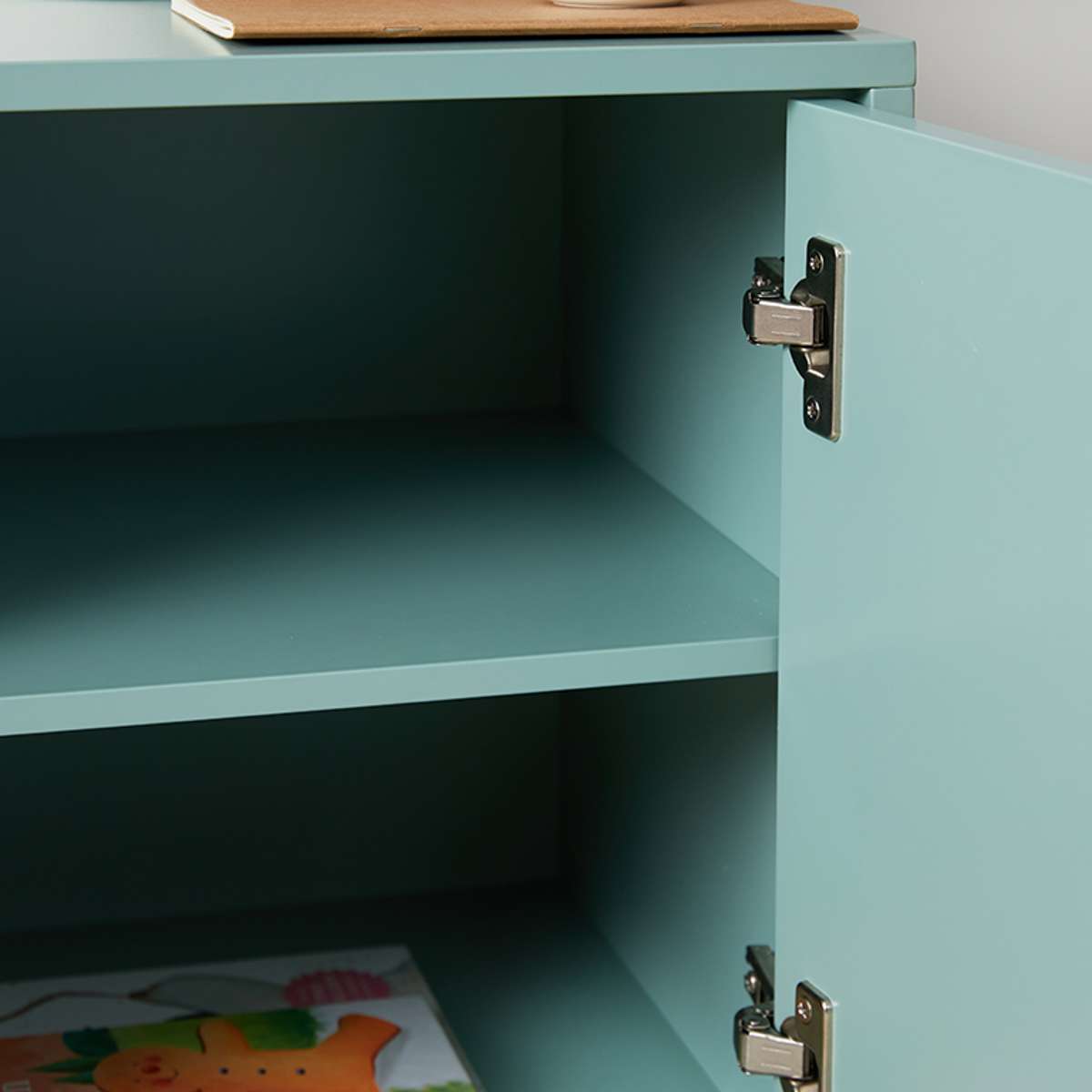 Modern Green Pippin Bedside Table - Nightstand with Storage Shelf for Bedroom, Living Room & Office - Compact & Stylish Furniture for Small Spaces