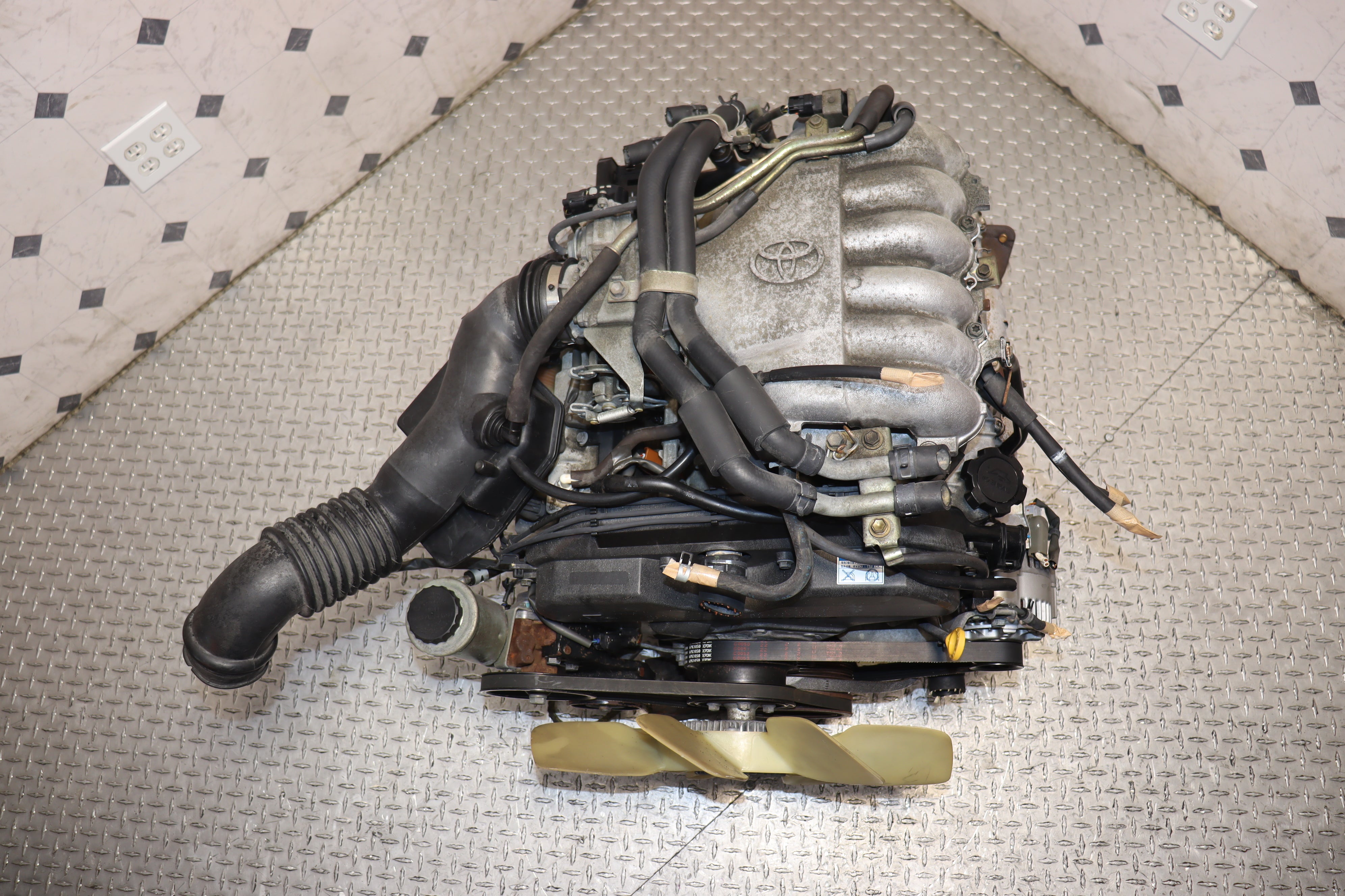 JDM 5VZ-FE 3.4L V6 4CAM Engine for 95-02 Toyota Tacoma, 96-02 4Runner & 95-98 T100 - High Performance Replacement Engine for Off-Roading & Truck Upgrades