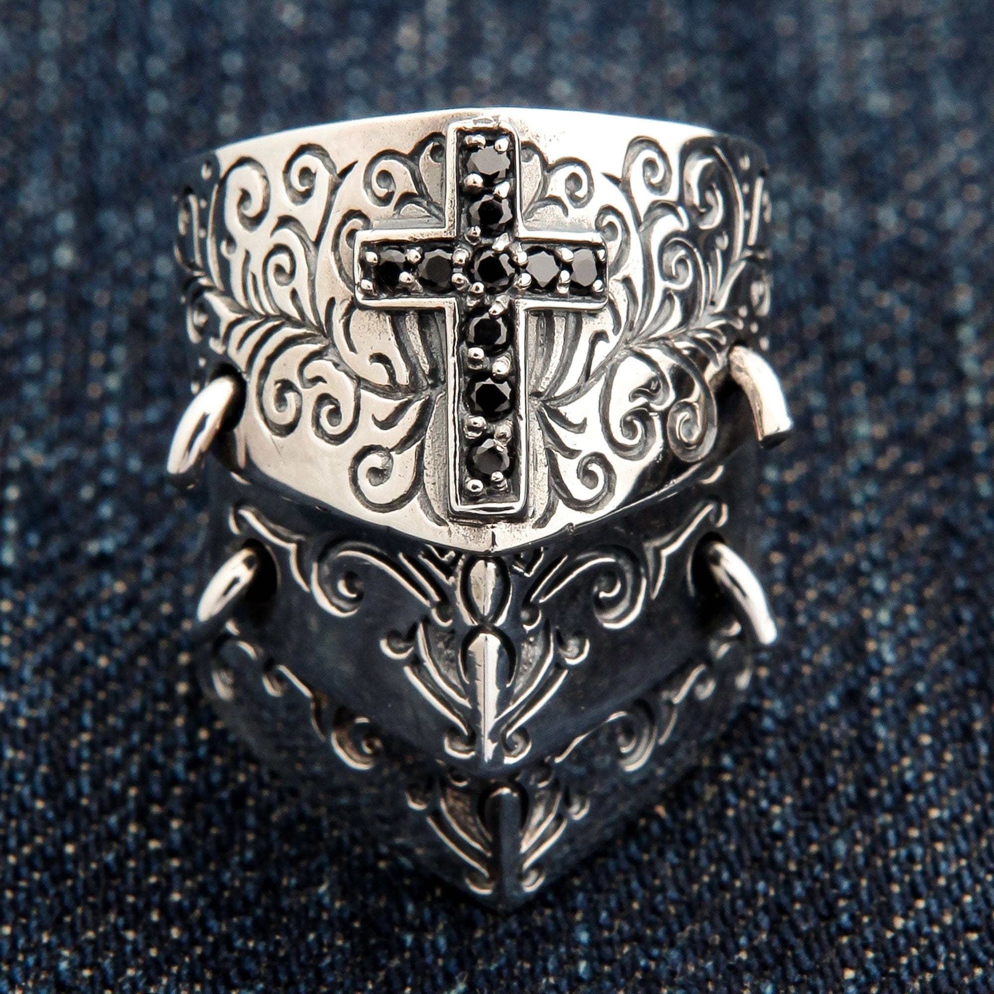 Knight Shield 925 Sterling Silver Medieval Armor Rocker Ring for Men - Gothic Punk Jewelry, Unique Statement Piece for Cosplay, LARP & Alternative Fashion