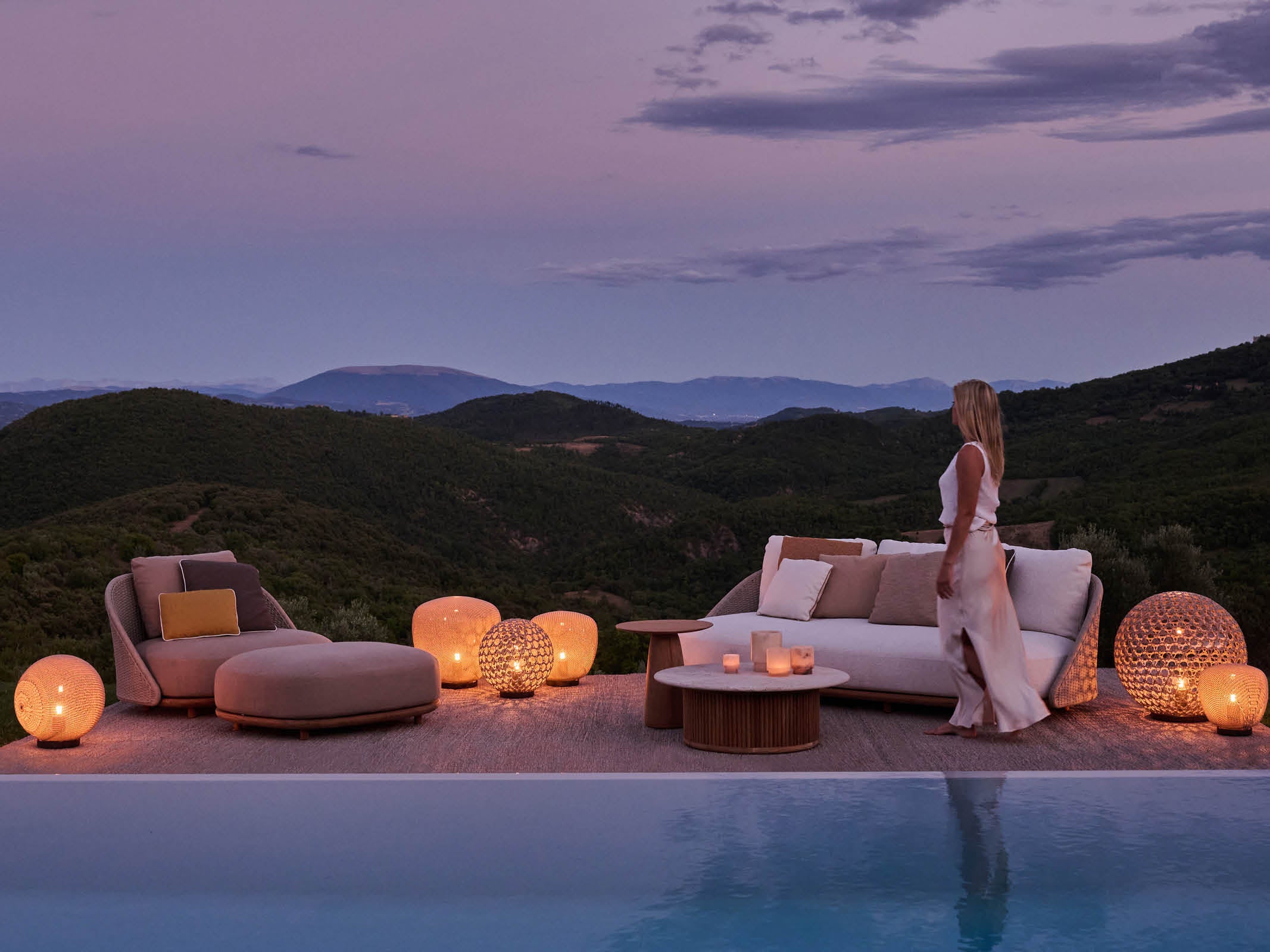 Elio Sofa - Modern Comfortable Couch for Living Room, Bedroom & Office - Perfect for Relaxing, Lounging & Entertaining Guests