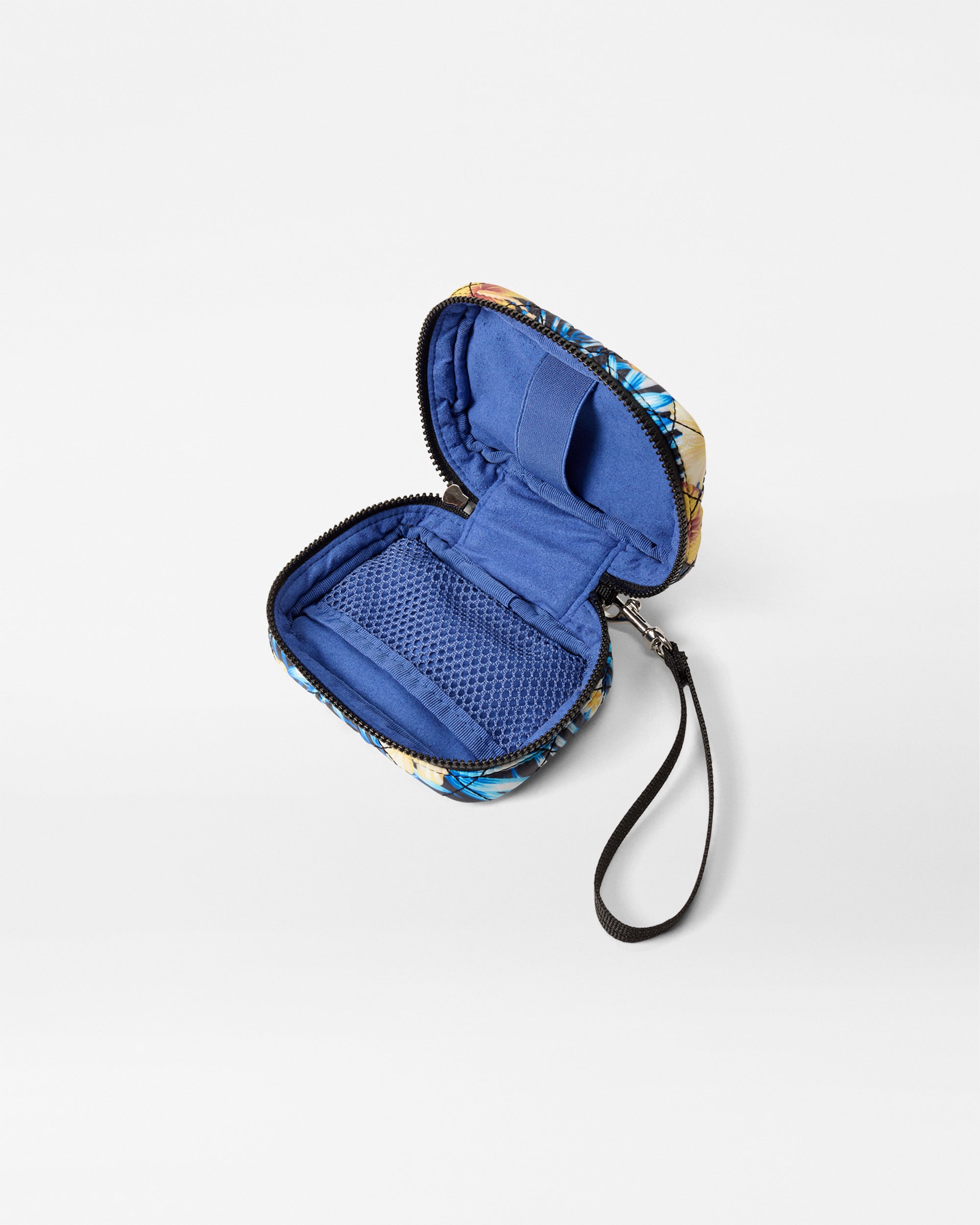 Compact Maui Metro Camera Holder - Secure & Lightweight Phone & Camera Mount for Travel, Hiking & Vlogging - Perfect for Outdoor Adventures & Content Creation
