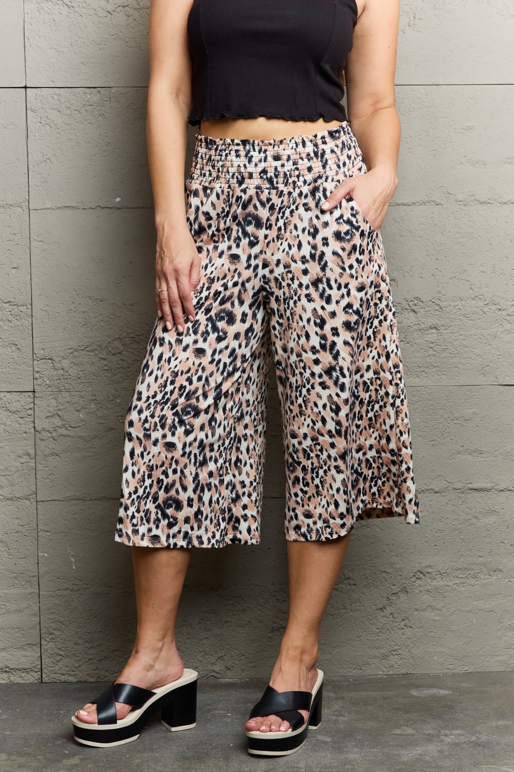 Ninexis Leopard Print High Waist Flowy Wide Leg Pants with Pockets - Stylish Comfort for Work, Travel & Casual Outfits