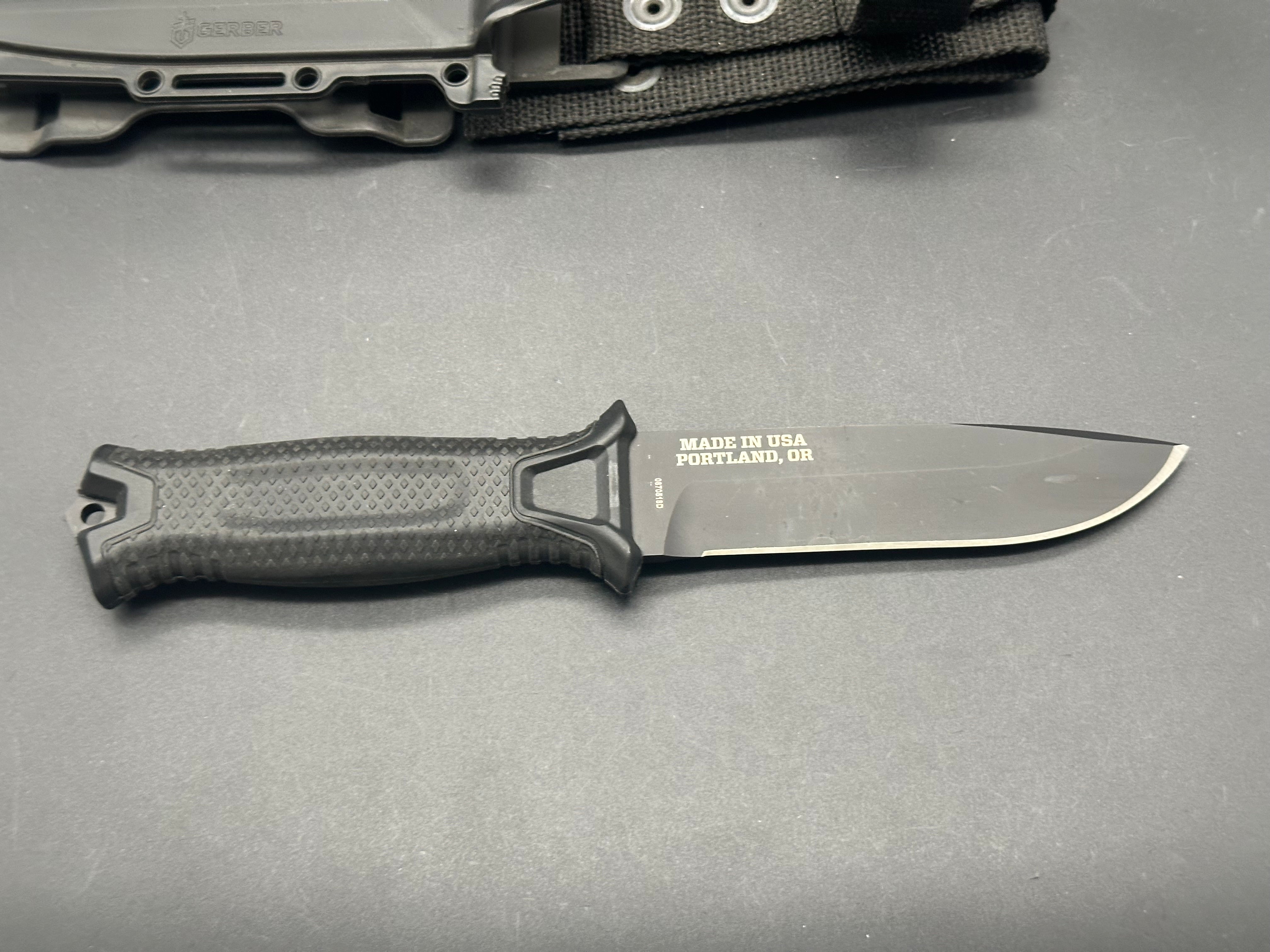 Gerber StrongArm Fixed Blade Knife - 4.8