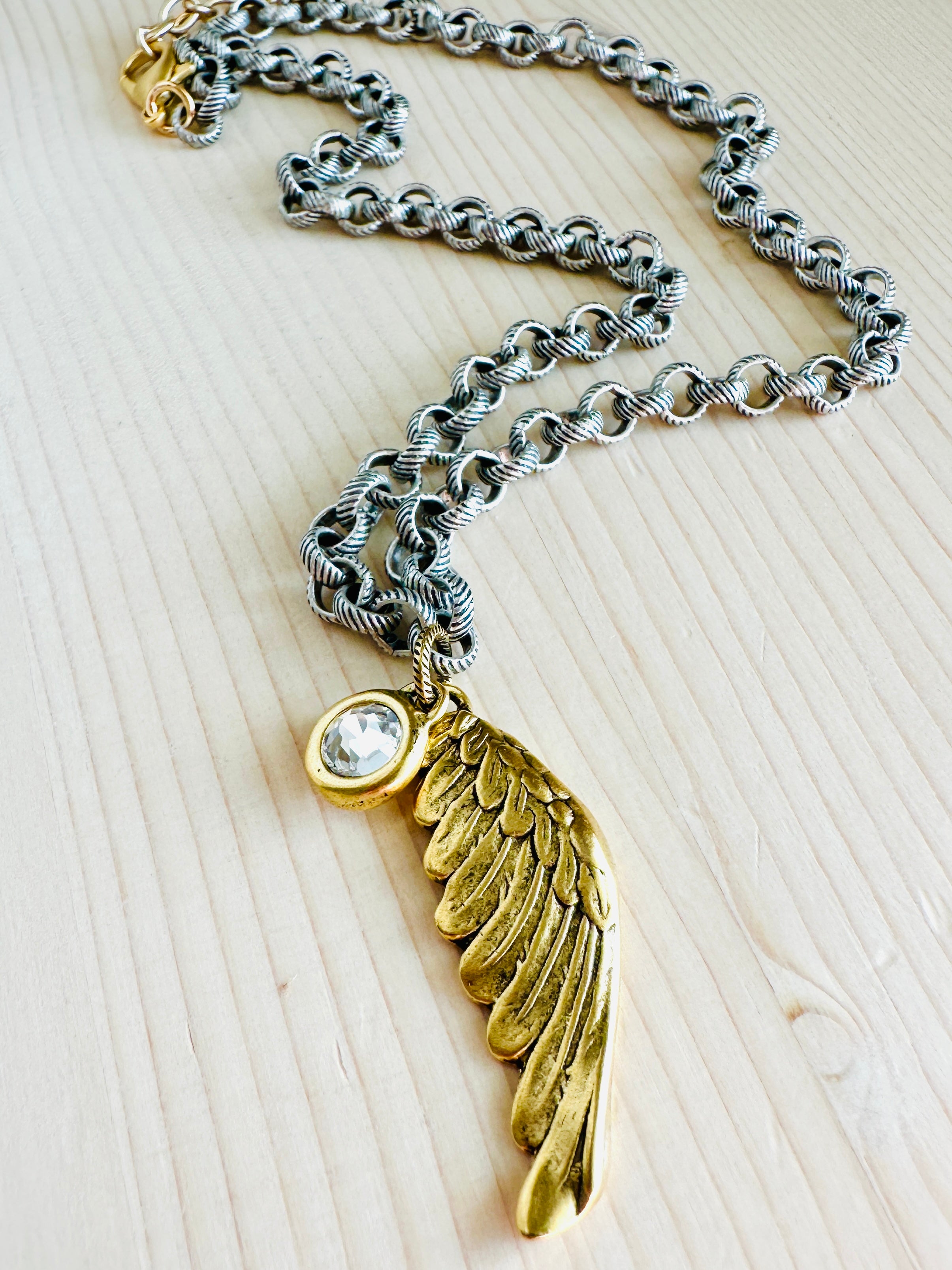 Guardian Necklace for Women - Protection & Healing Crystal Pendant - Spiritual Jewelry for Everyday Wear, Meditation & Positive Energy