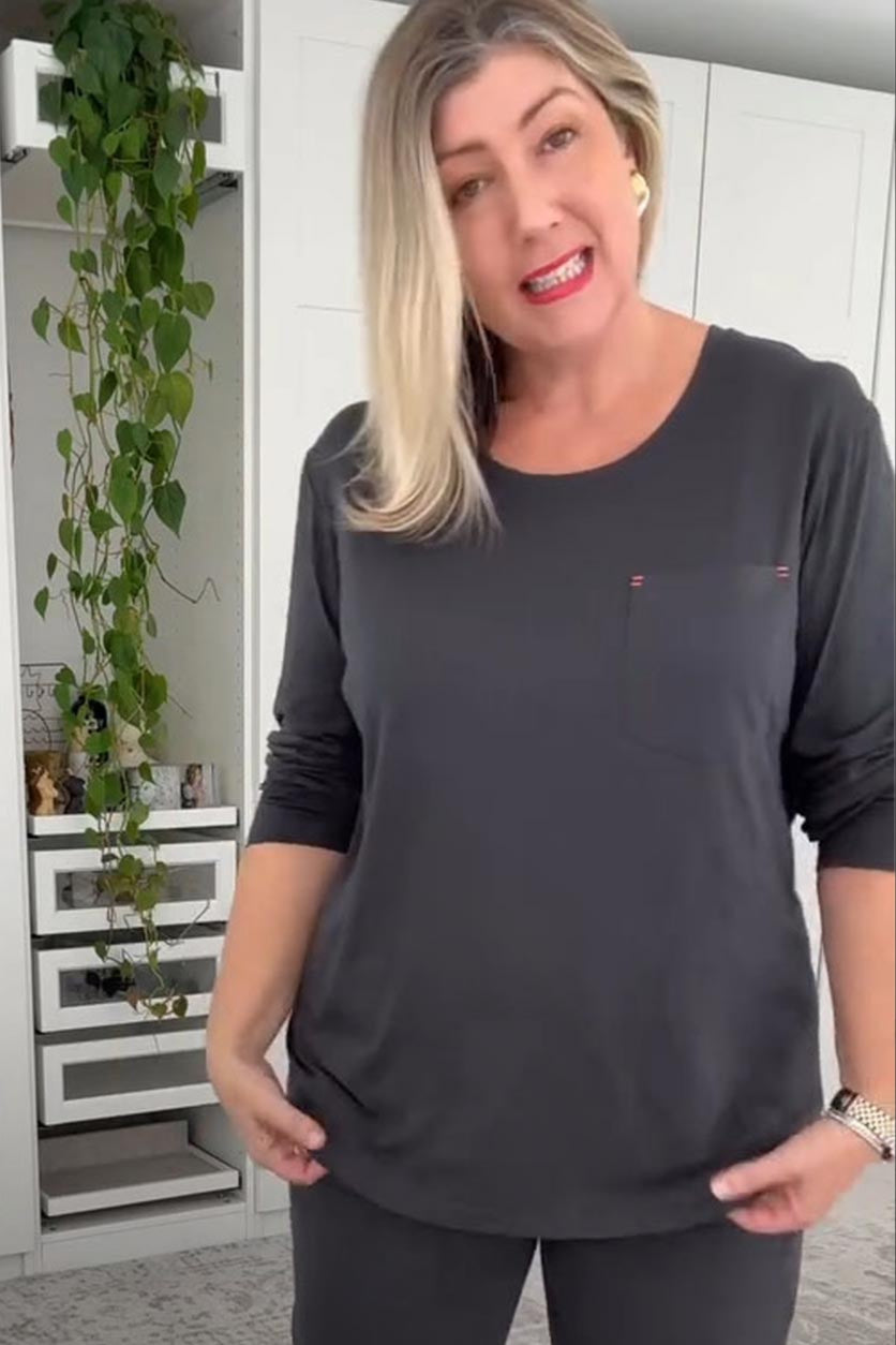 Stylish Women's Long Sleeve T-Shirt - Soft Cotton Casual Top in Charcoal Black | Perfect for Everyday Wear, Office & Fall Outfits