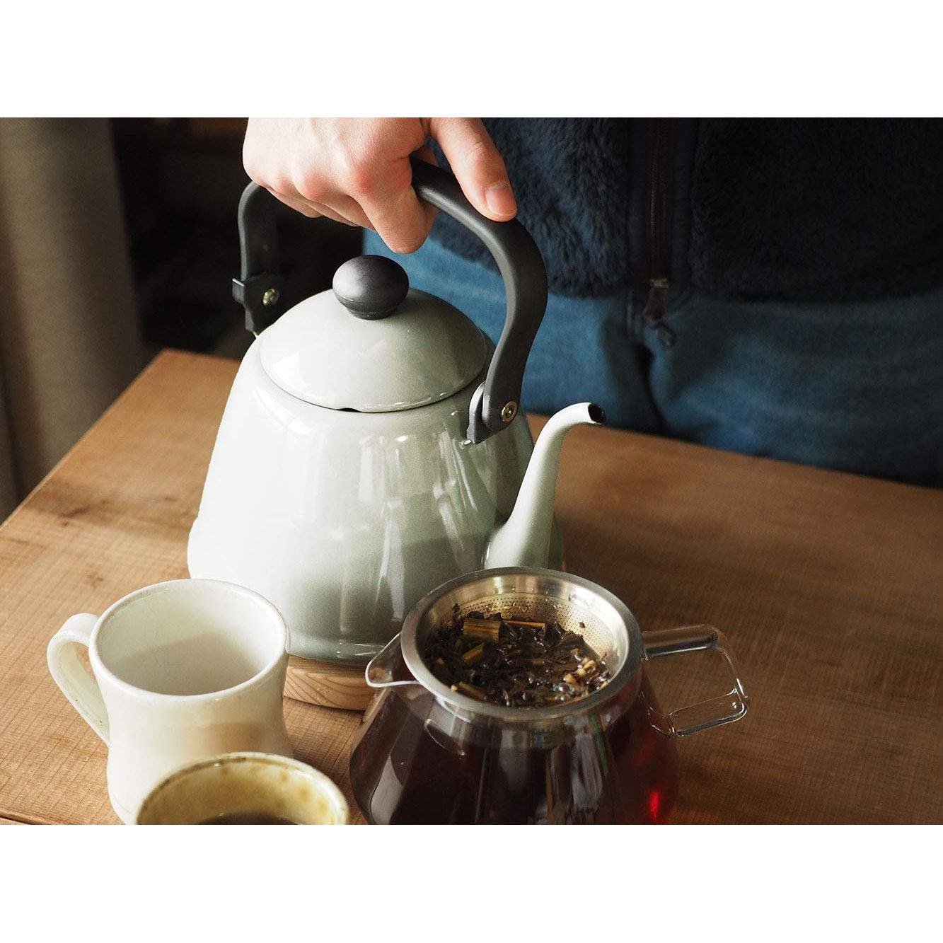 Premium Japanese Enamel Gooseneck Kettle - Noda Horo Drip Kettle II (DK 200BK) - Perfect for Pour Over Coffee, Tea Brewing & Specialty Hot Beverages