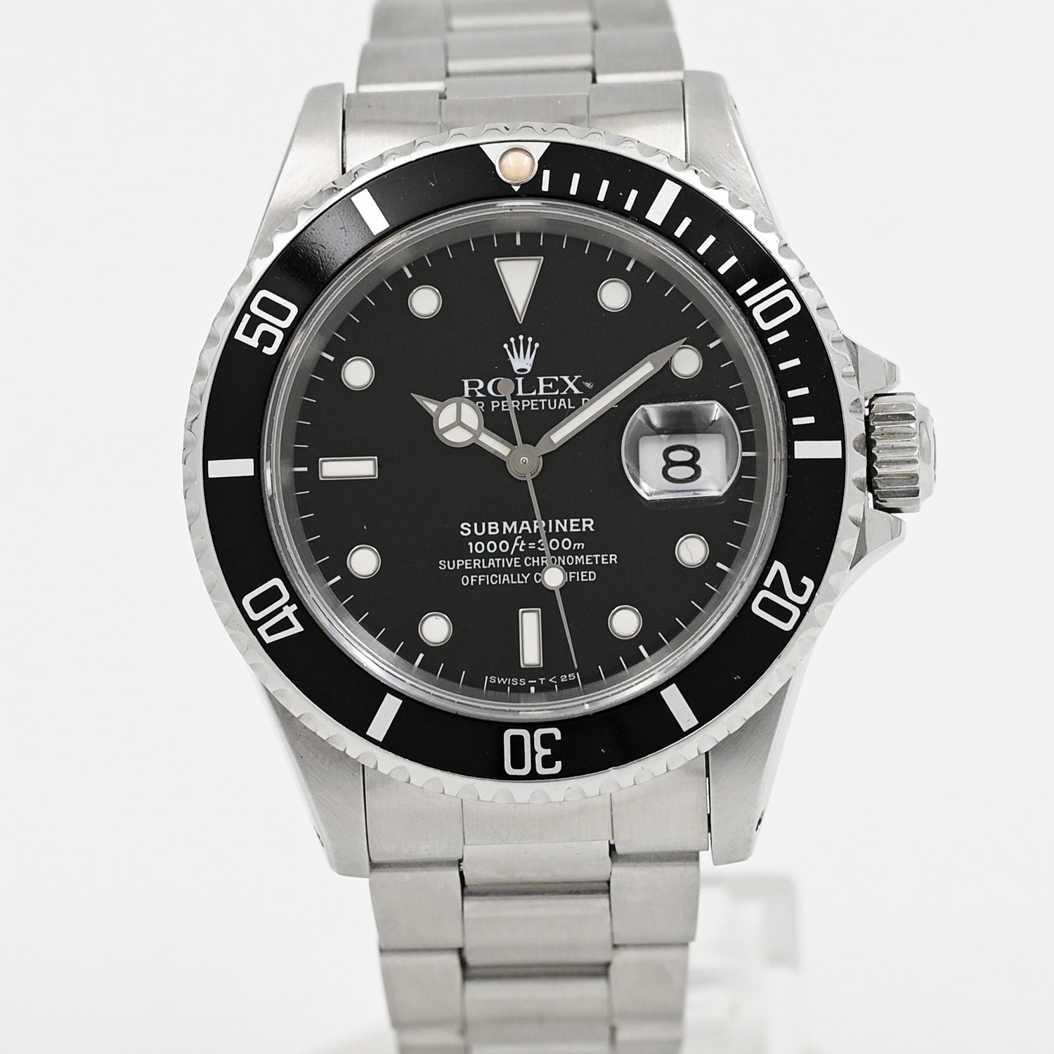 Original Rolex Submariner Date 40mm Men's Watch 1991 Model - Luxury Dive Watch for Professional Divers & Water Sports