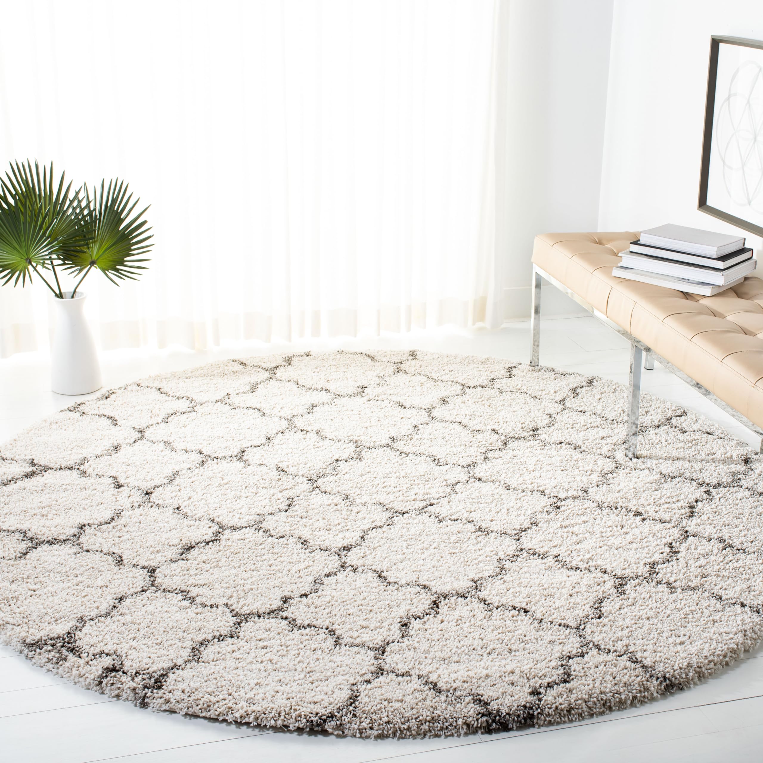 SAFAVIEH Hudson Shag Collection 7' Round Area Rug - Ivory & Grey Moroccan Trellis Design, Non-Shedding & Easy Care, 2-inch Thick Plush Rug for Living Room, Bedroom, High Traffic Areas | Perfect for Cozy Home Decor & Family Gatherings (SGH282A)