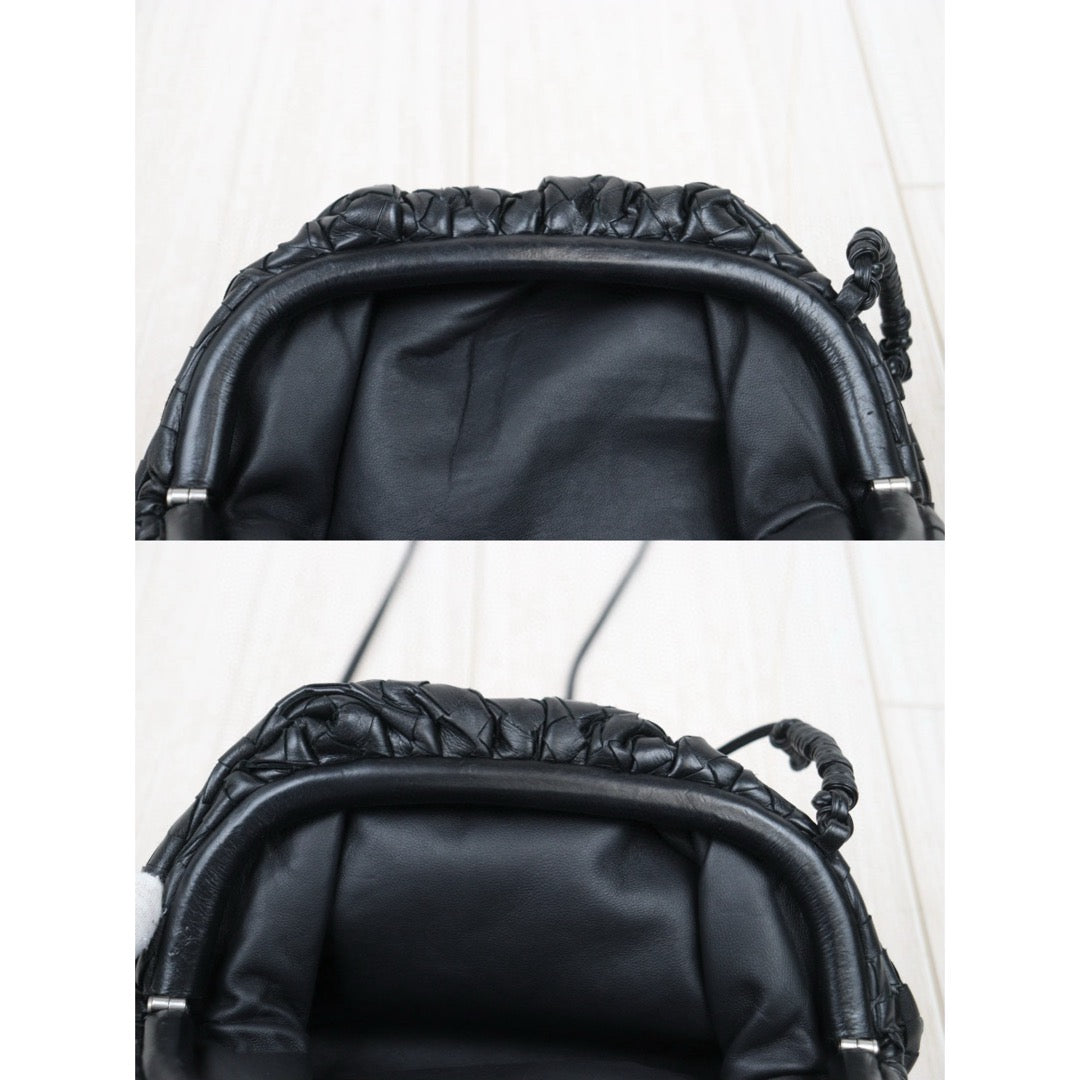 Bottega Veneta S25032619 Mini Pouch Classic in Genuine Lamb Leather - Pre-Owned Luxury Handbag (Very Good Condition) | Perfect for Evening Events, Date Nights & Special Occasions