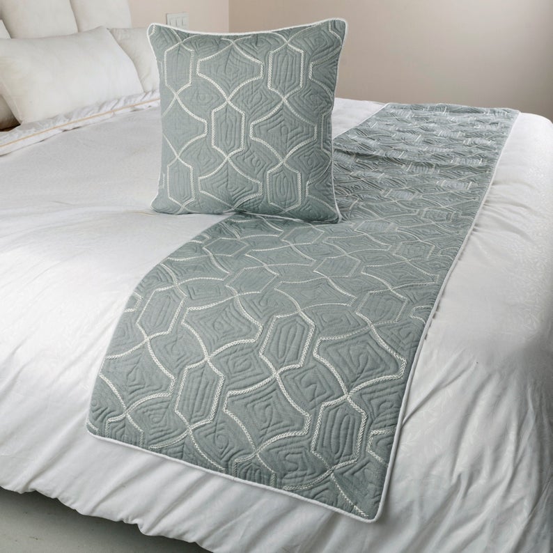 Linen Blue Decorative Bed Runner and Pillow Cover Set - Elegant Atmosphere for Master Bedroom, Guest Room & Hotel Decor