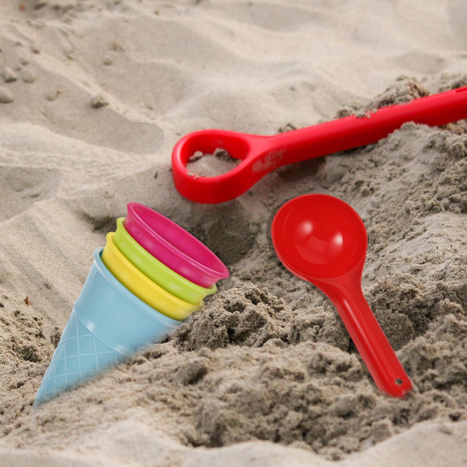 Kisangel 5-Piece Plastic Ice Cream Cone Set - Sand Play Toys for Kids, Beach Sandbox Toys, Pretend Play Ice Cream Cups - Perfect for Outdoor Play, Birthday Parties & Summer Activities