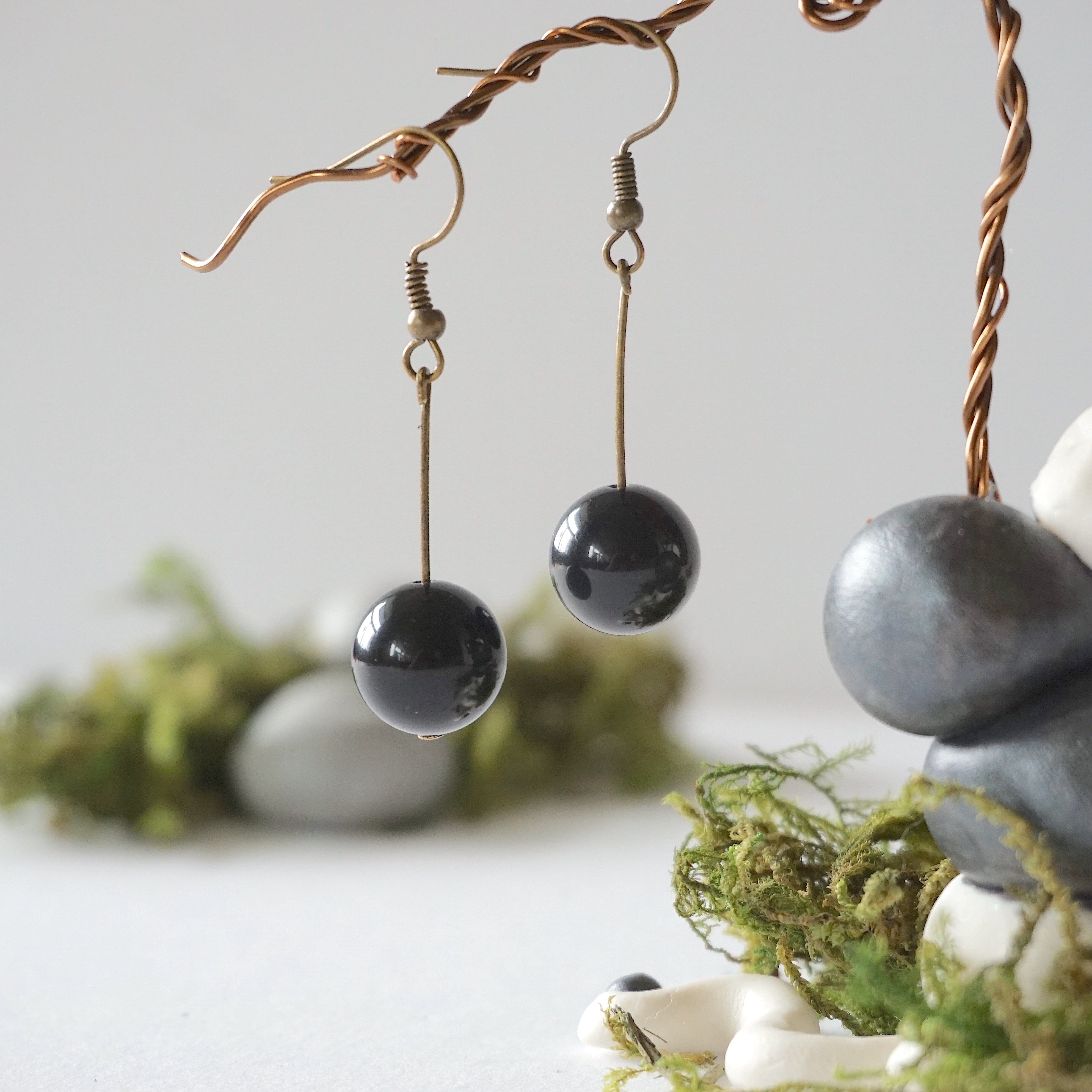 Onyx Bead Drop Earrings in Antique Bronze - Elegant Gothic Jewelry for Women, Perfect for Evening Parties & Special Occasions