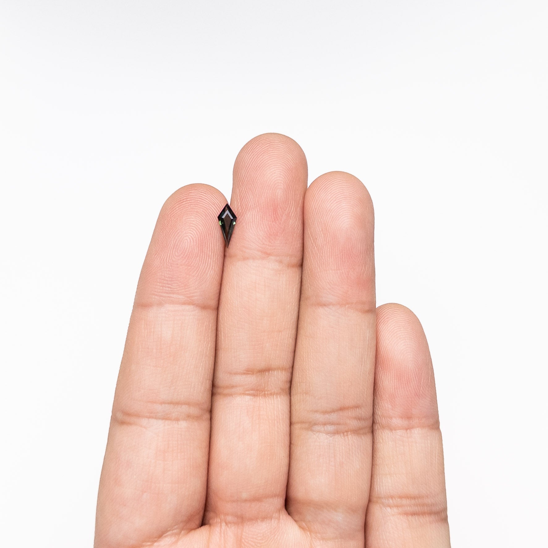 0.38ct Natural Kite Step Cut Blue Sapphire Gemstone - 8.91x3.90x1.99mm for Fine Jewelry Making, Engagement Rings & Unique Pendants