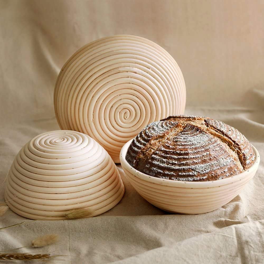 Round Banneton Proofing Basket 20cm Diameter x 8cm Height - Natural Wicker Cane Bread Proofing Basket for 500-600g Dough - Perfect for Sourdough, Artisan Bread Baking & Home Kitchen Use
