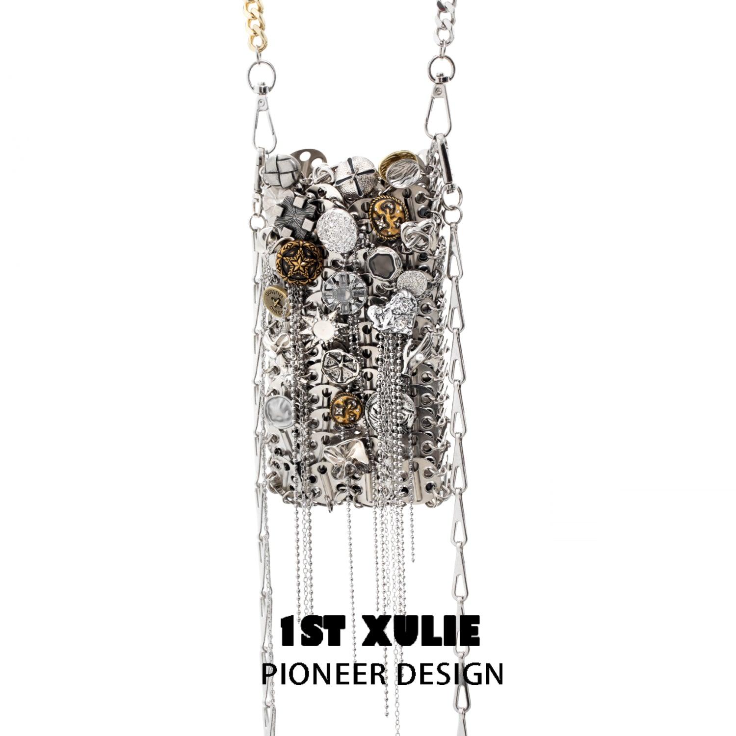 Starfall Button Metal Phone Chain Bag™ - Stylish & Secure Crossbody Purse for Women | Trendy Accessory for Parties, Shopping & Everyday Use