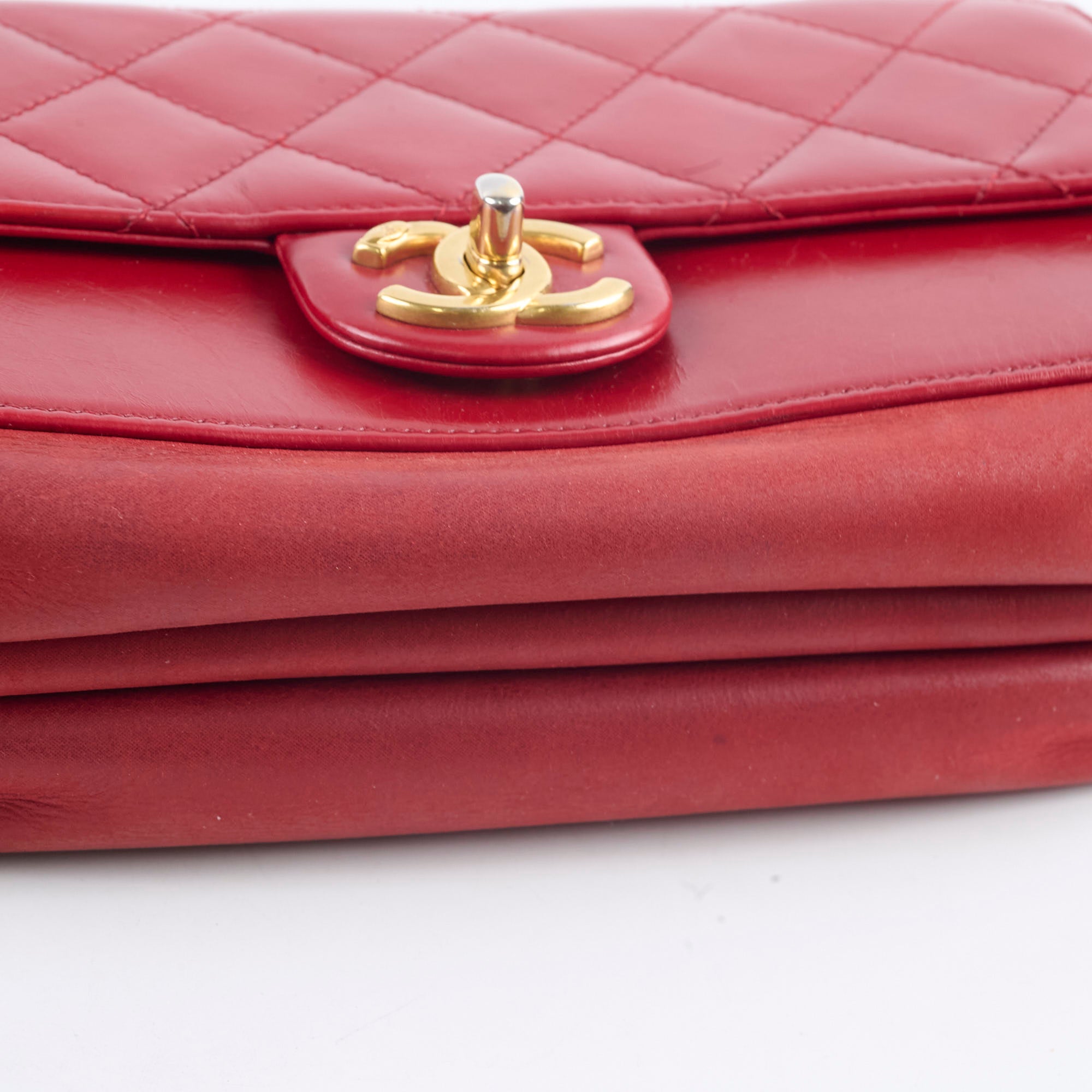 Chanel Classic Flap Bag in Seasonal Red Calfskin Leather - Perfect for Parties, Dates & Special Occasions